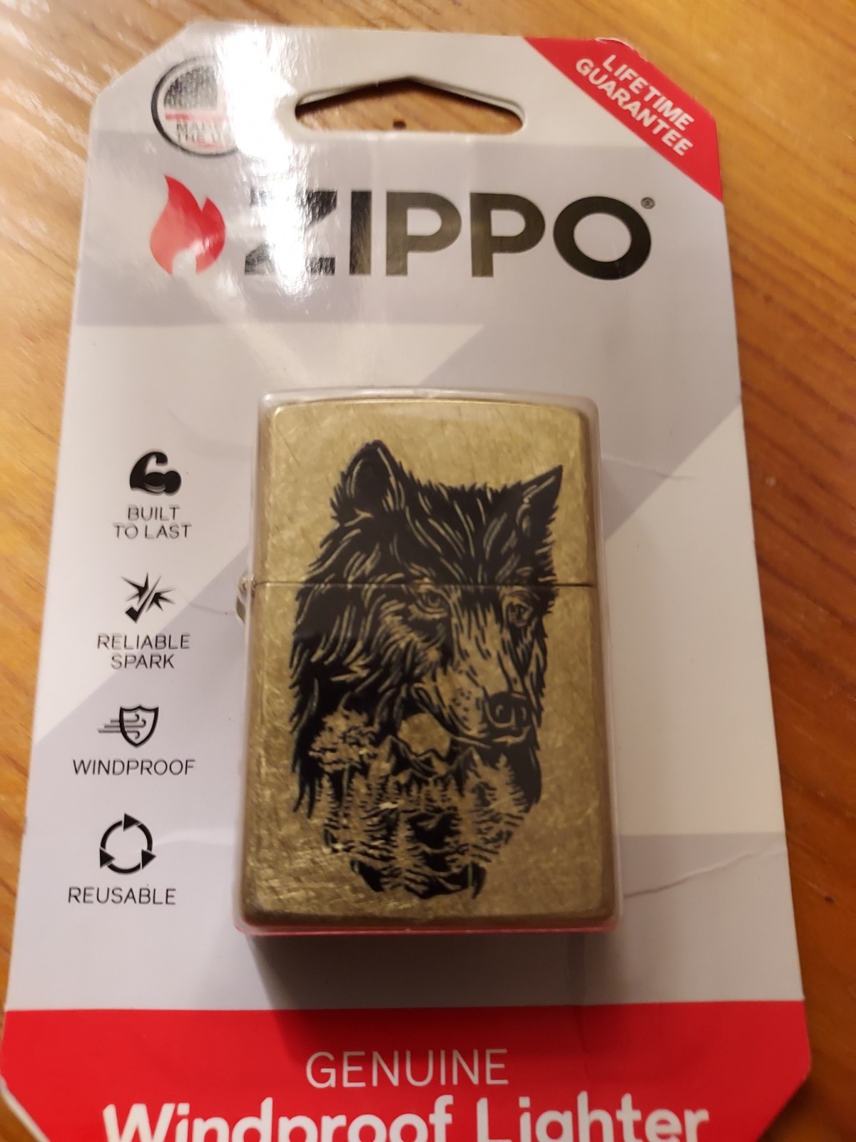 TIMBER WOLF BEAUTIFUL GOLD COLOR ZIPPO LIGHTER  NEW IN PACKAGE.