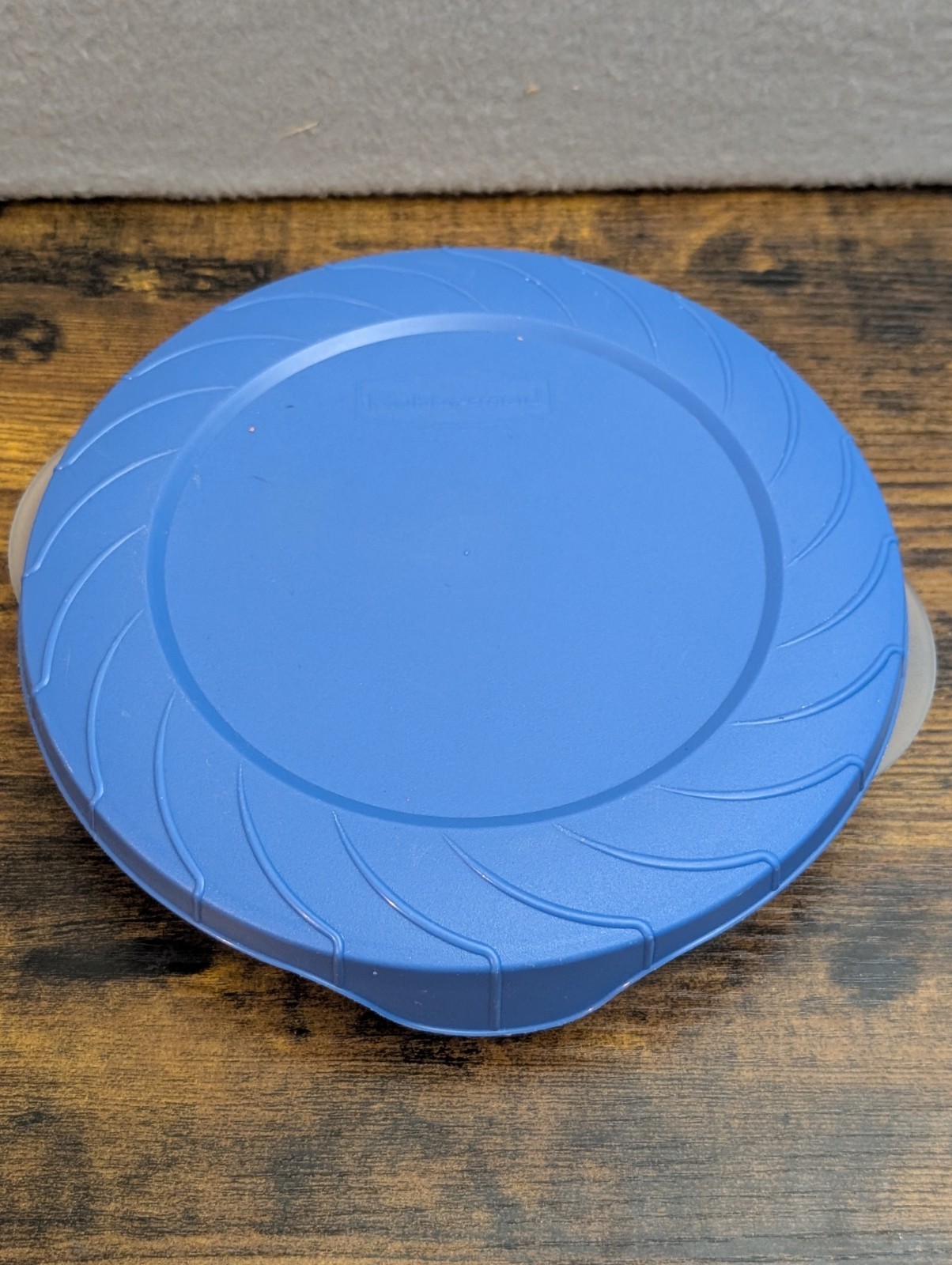 VTG Rubbermaid #14 Servin Saver 556 B Divided Food Storage Container Blue EZ Lid
