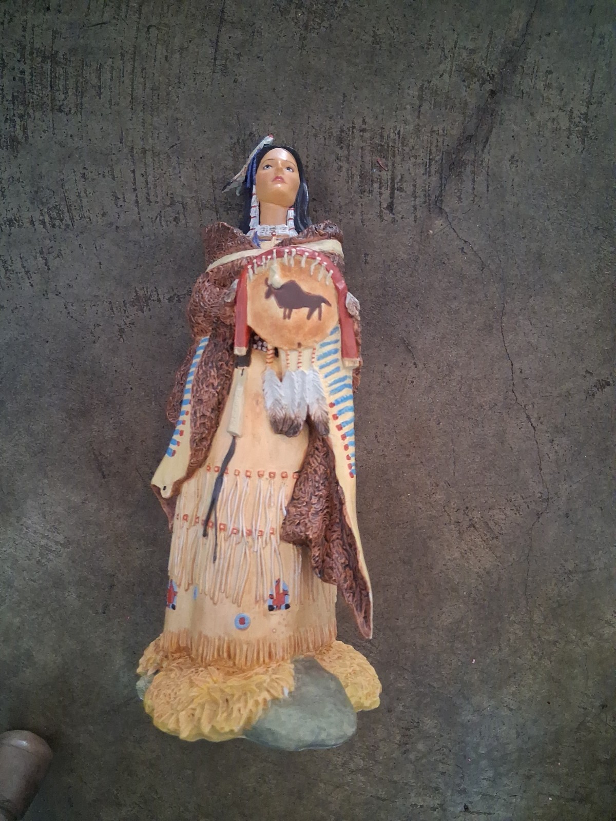 VTG Hamilton Collection Princess of the Plains Noble Beauty Sculpture 1995 9”