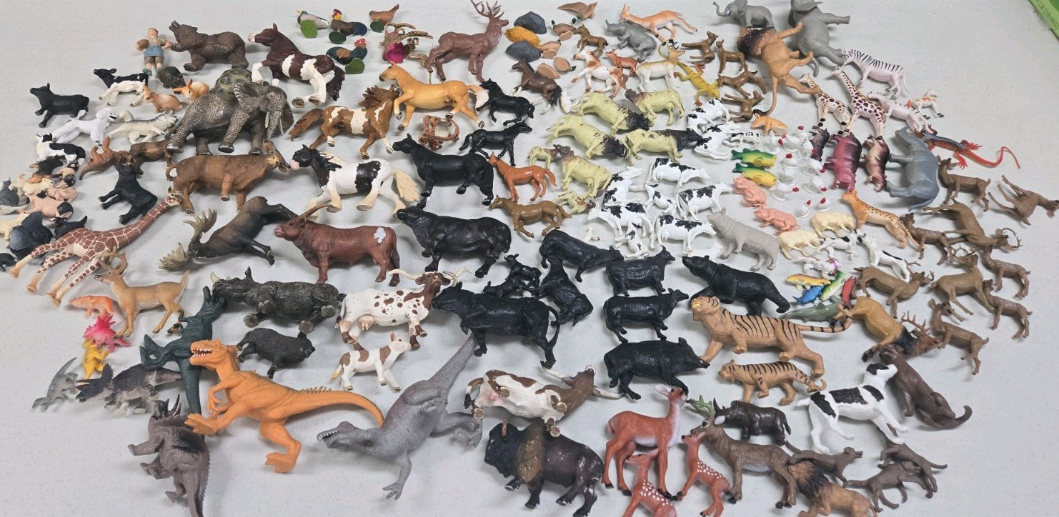 Huge Realistic Animal Figure Lot Wild Life Farm Horses Dogs Schleich Mojo 200+