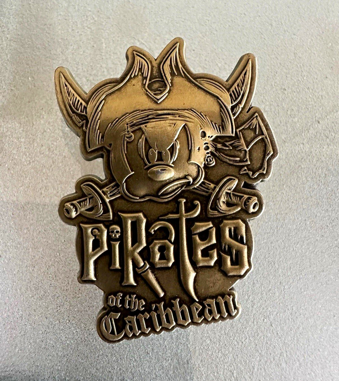 Disney World park Pirates of the Caribbean Pirates Pin Trading Exclusive Pin