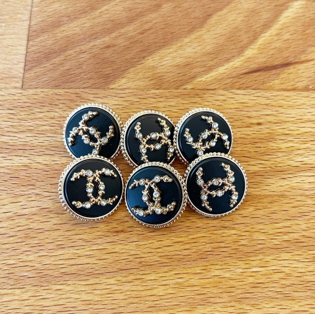 STAMPED lot of 6 Designer Rhinestone Gold Button 20mm