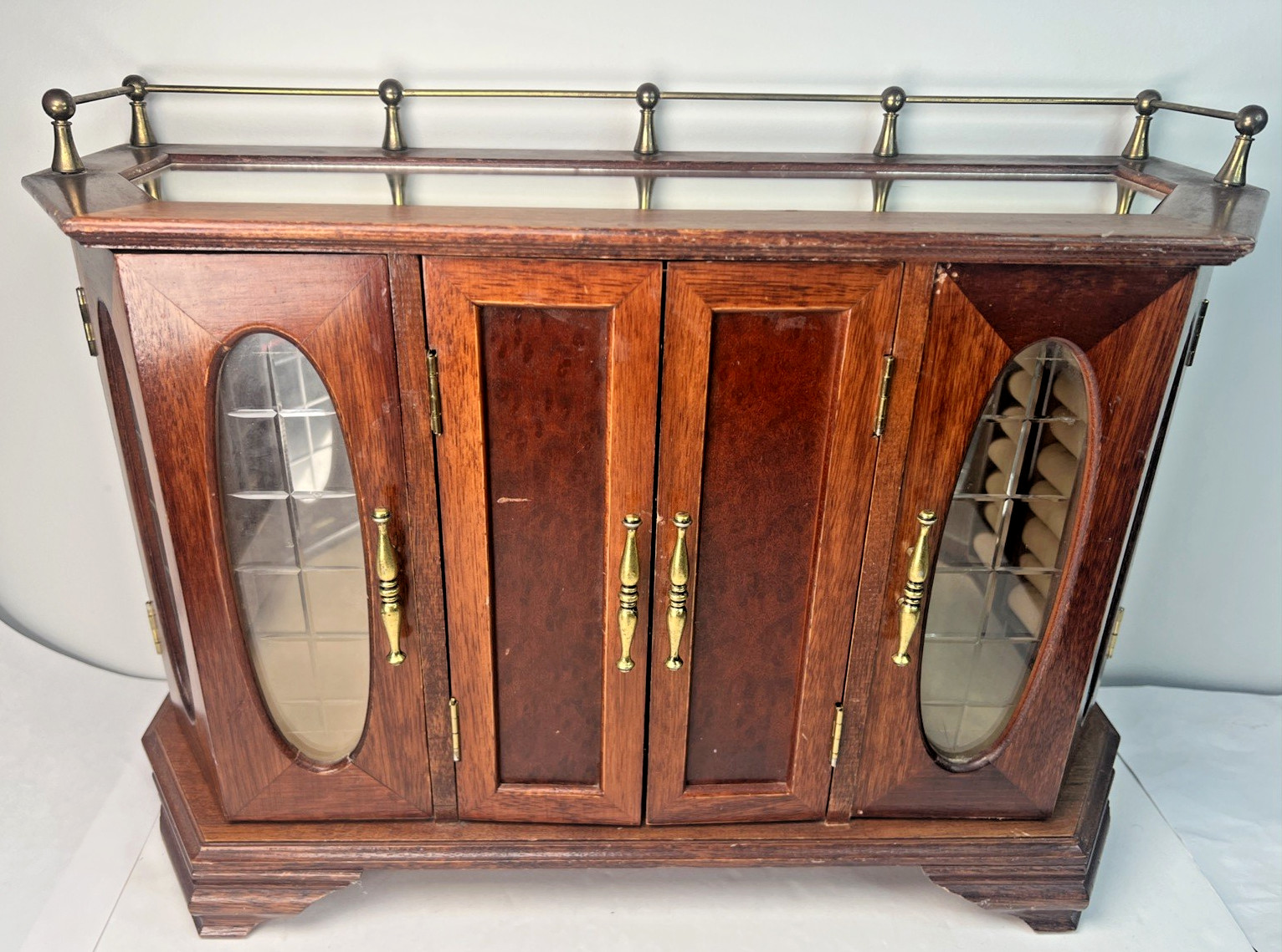 Vintage 1980s Rosalco Commodore Musical Jewelry Box Cabinet Drawers Hangers
