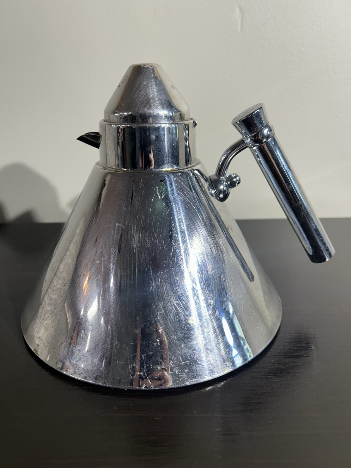 Vintage 18/10 stainless steel conical stovetop kettle manufactured in Italy