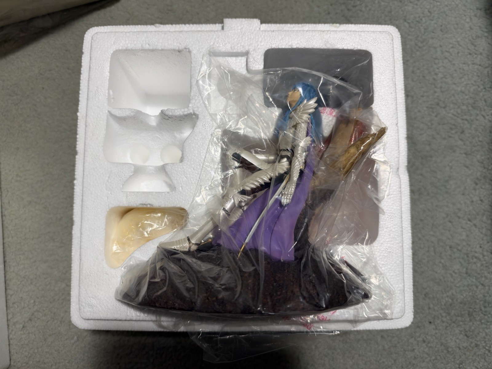 AOW Berserk Griffith Shooting Star Night limited edition statue  BRAND NEW -RARE