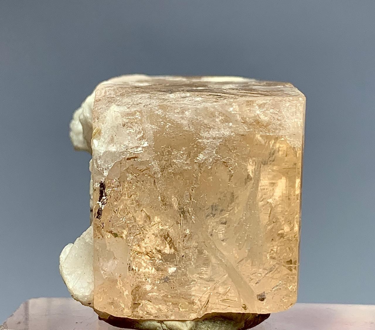 180 Carat Beautiful Natural Topaz Crystal From Pakistan
