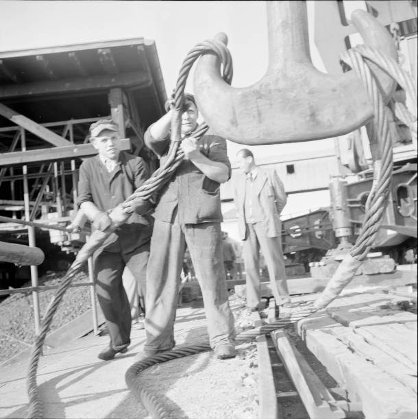 Heavy load, cylinder for the papermill Cham Switzerland 1953 Old Photo 2