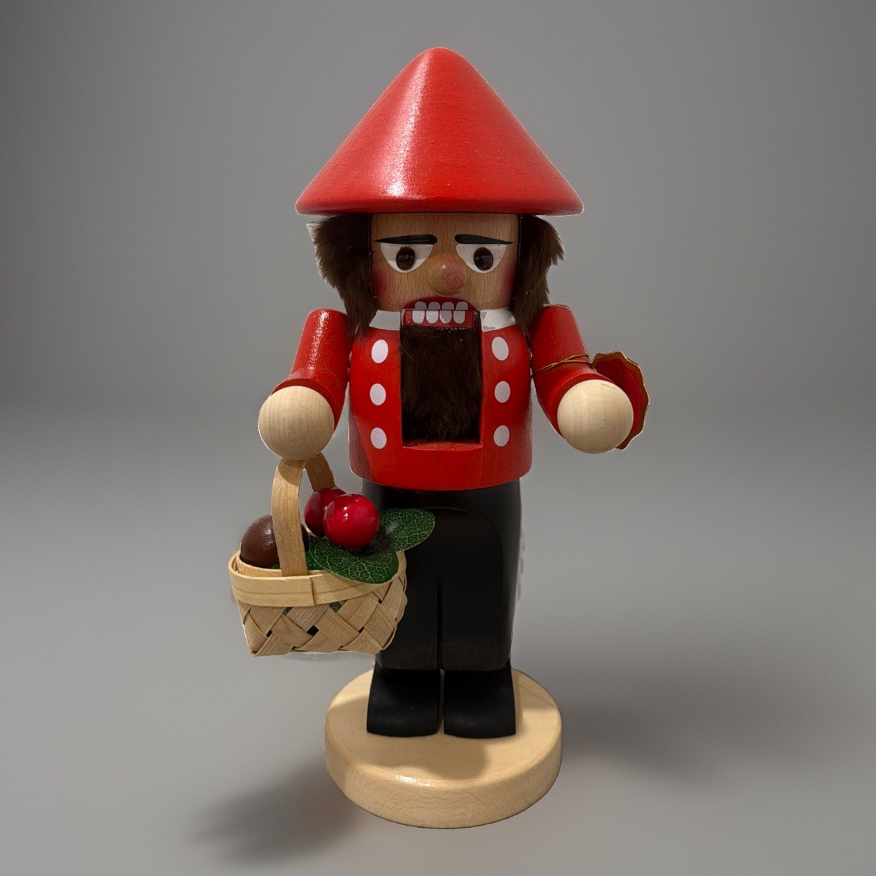 Steinbach Cherry Plum Picker Chubby Size Nutcracker Handmade Germany Rare