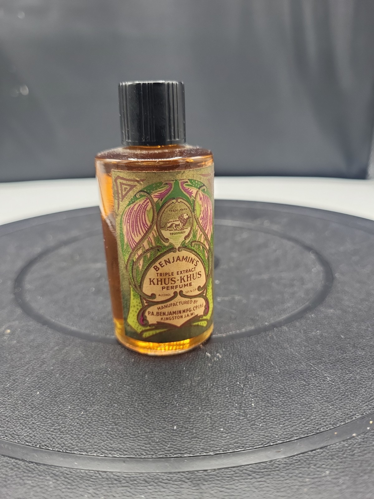 Vtg FULL Benjamin's Triple Extract Khus-Khus Perfume, Kingston JAMAICA