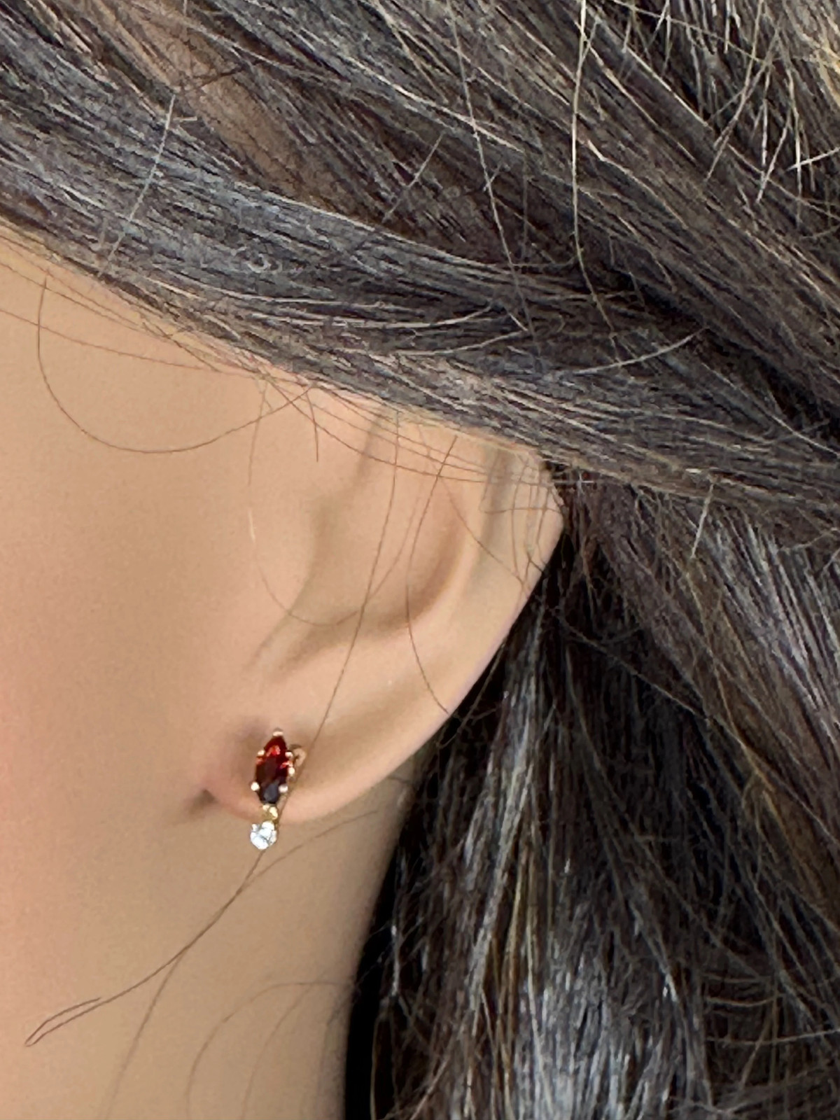 Vintage 14K Gold Stud Earrings With Red Gemstone