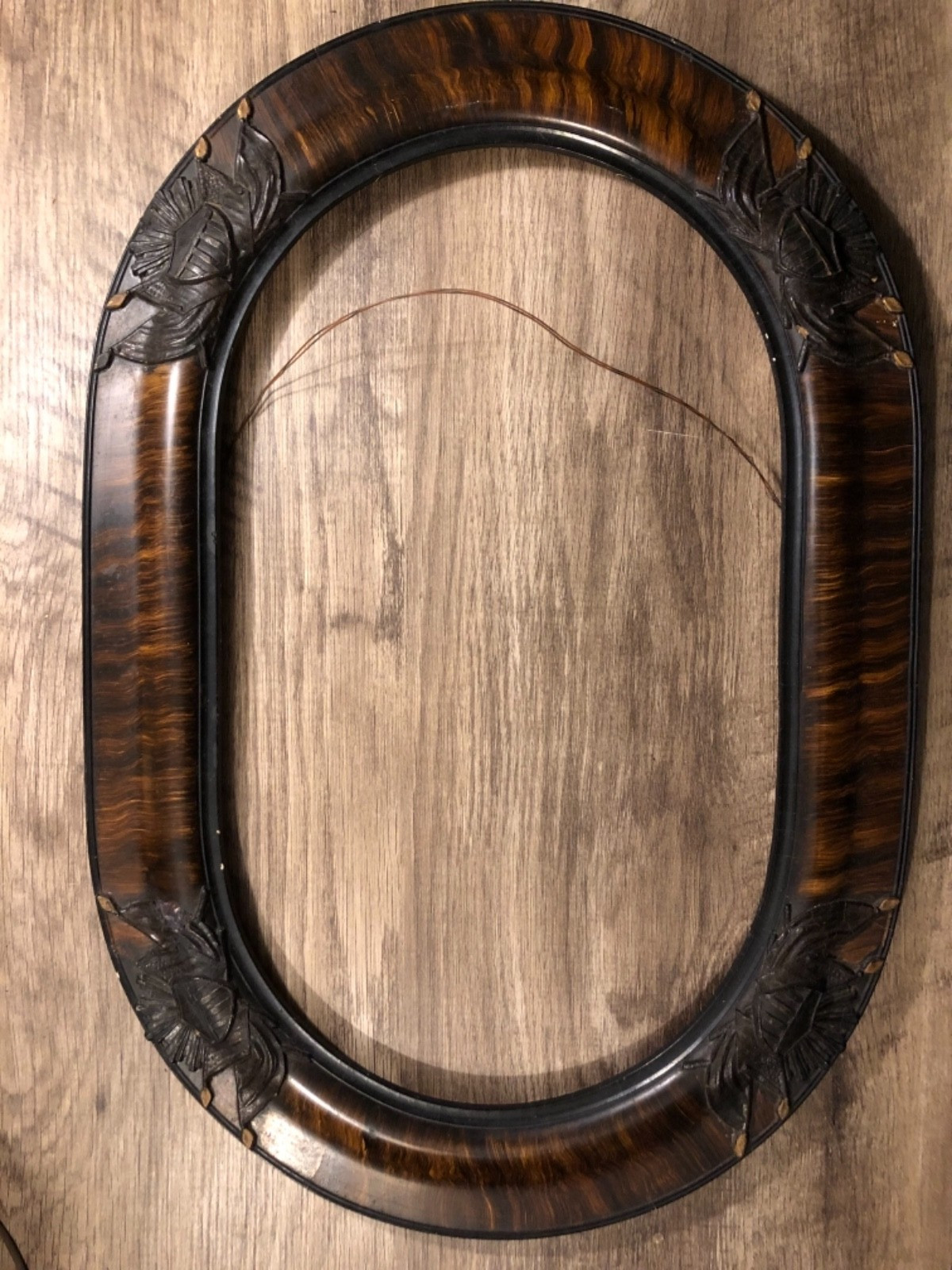 ANTIQUE Victorian / Civil War LARGE PICTURE FRAME Oval Ornate TIGER WOOD w/Gold