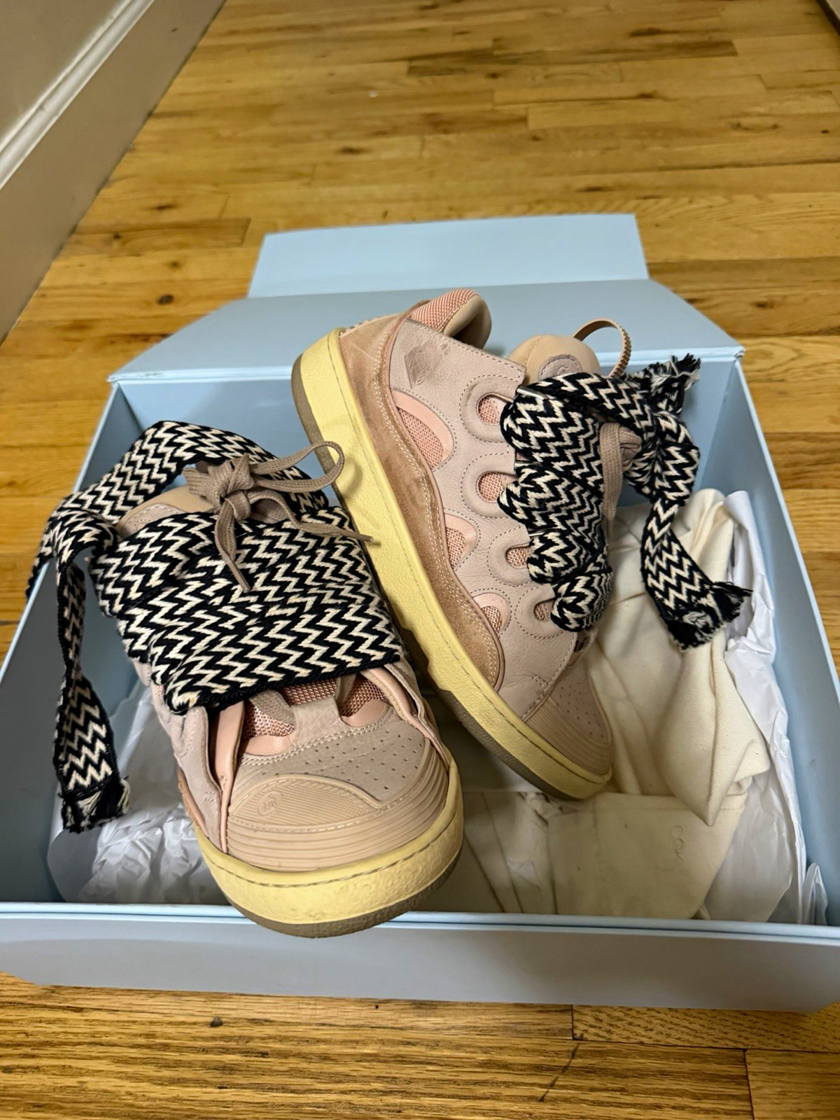 Lanvin Curb Low Top Lace-Up Sneakers Zigzag Laces Pink/Beige/Black/White