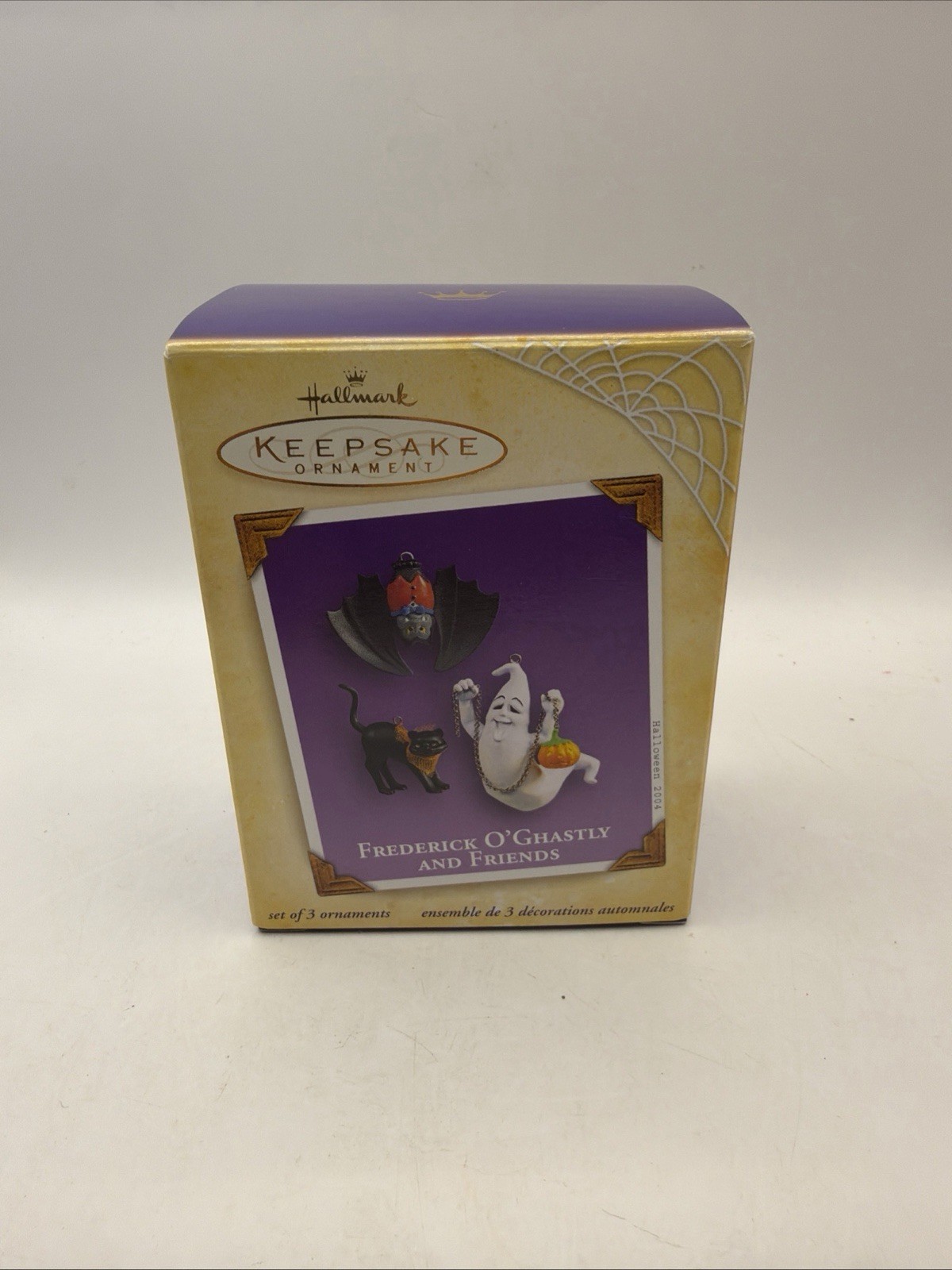 2004 Hallmark  Keepsake Ornament Frederick O’Ghastly And Friends Halloween