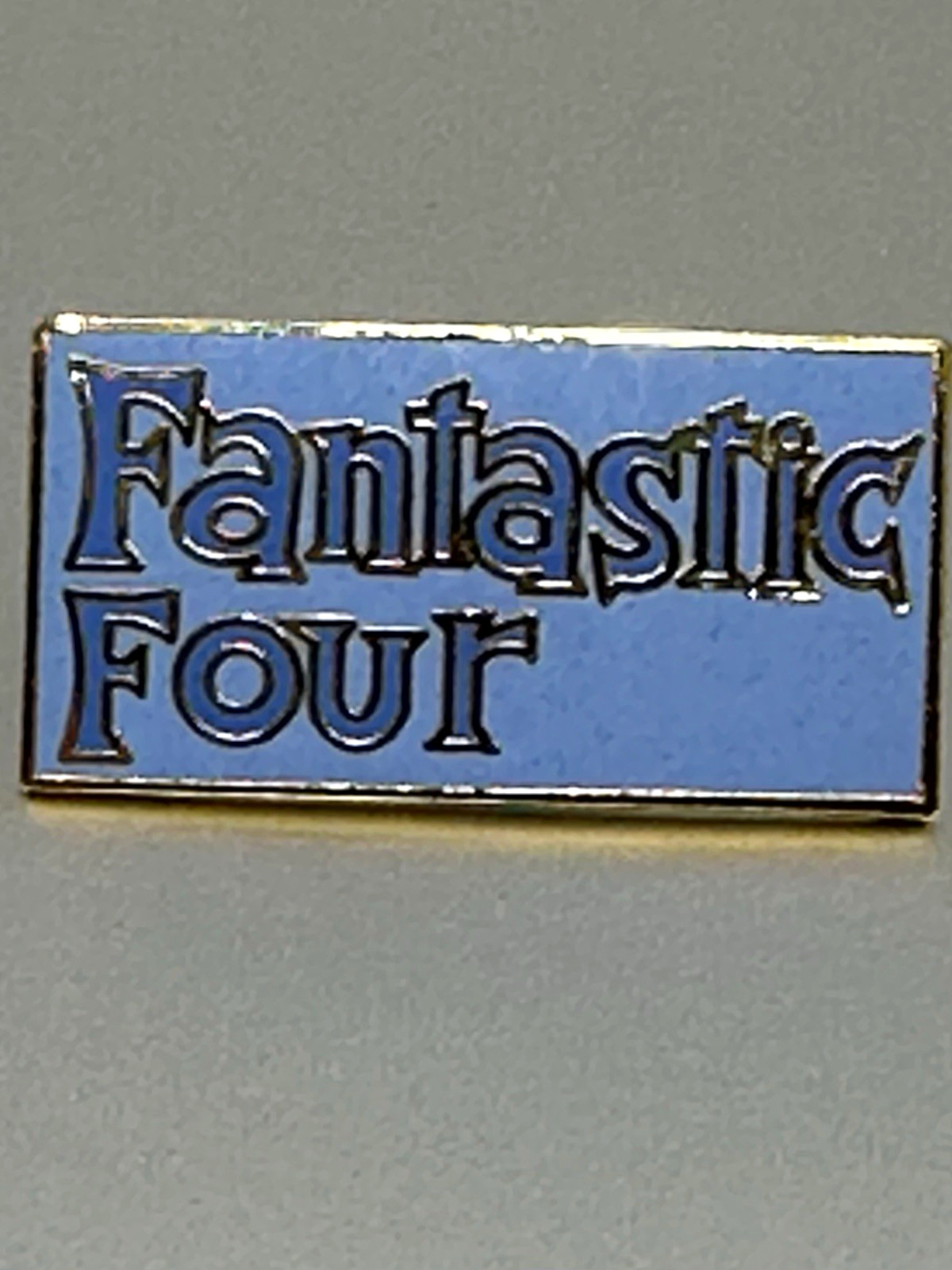 Vintage 1989 Marvel Fantastic Four Logo Pin Planet Studios #061 - 