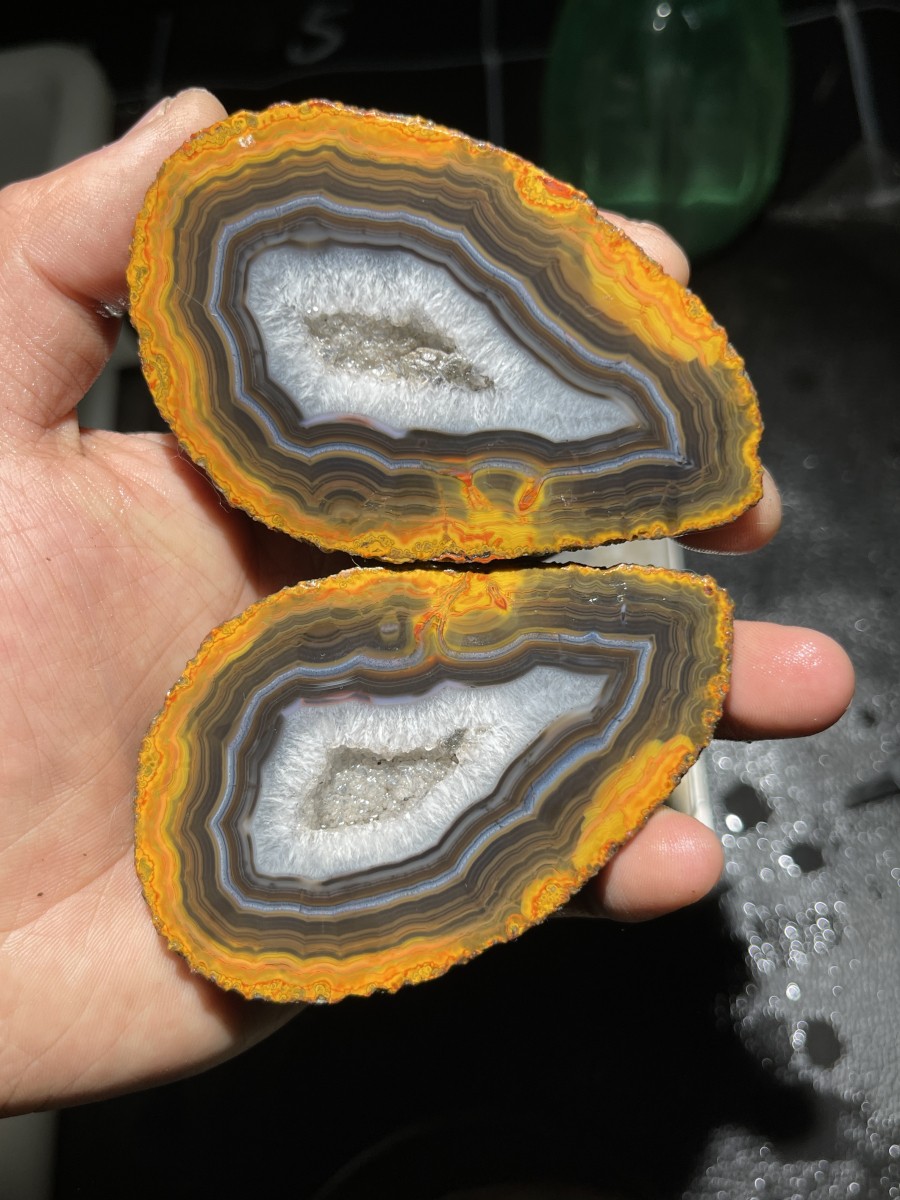 1pair Natural Warring States Red China Agate Crystal Geod Slices 337g A009