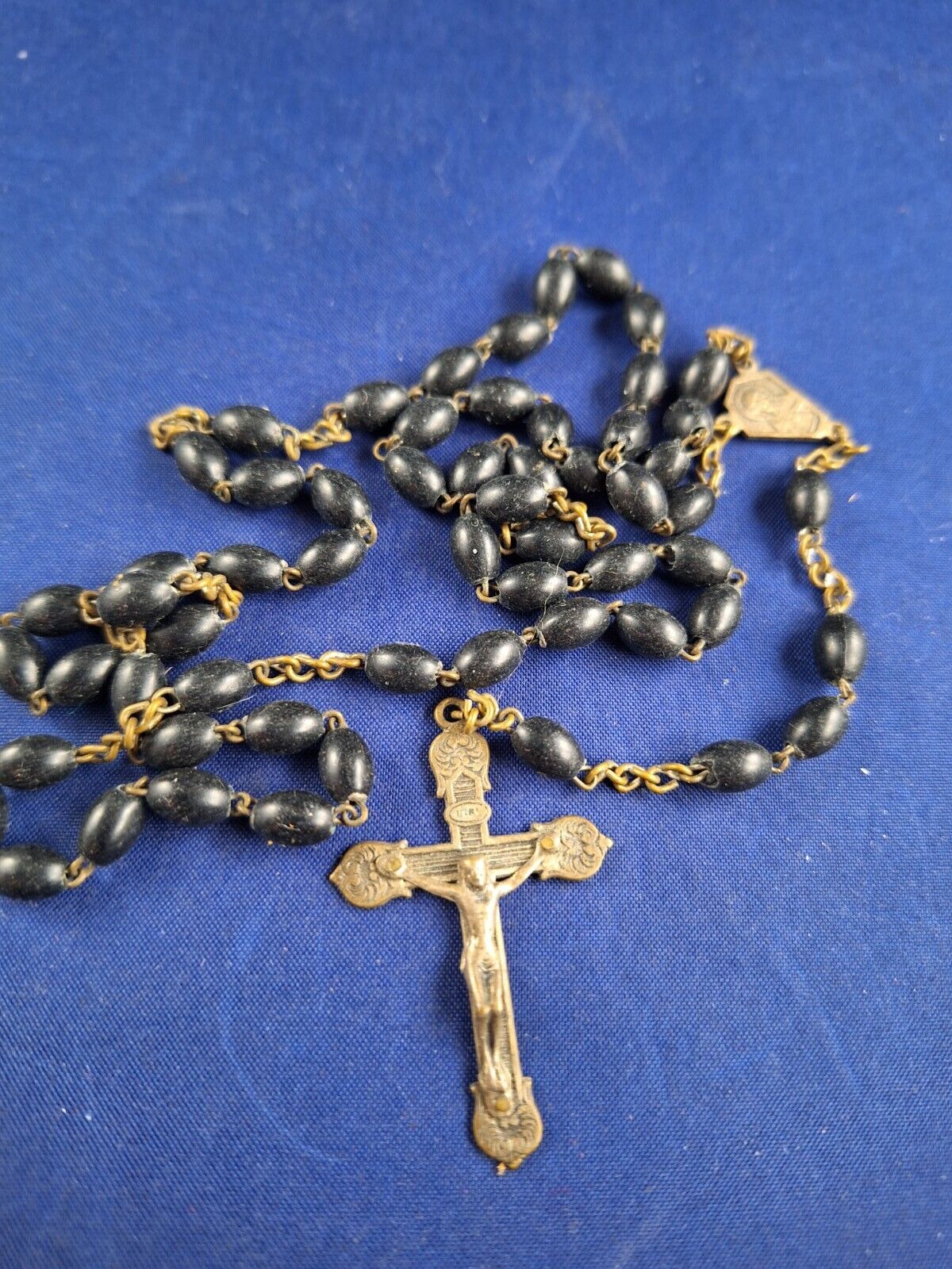 Vtg Christian Rosary Beaded Black Beads *103-TST