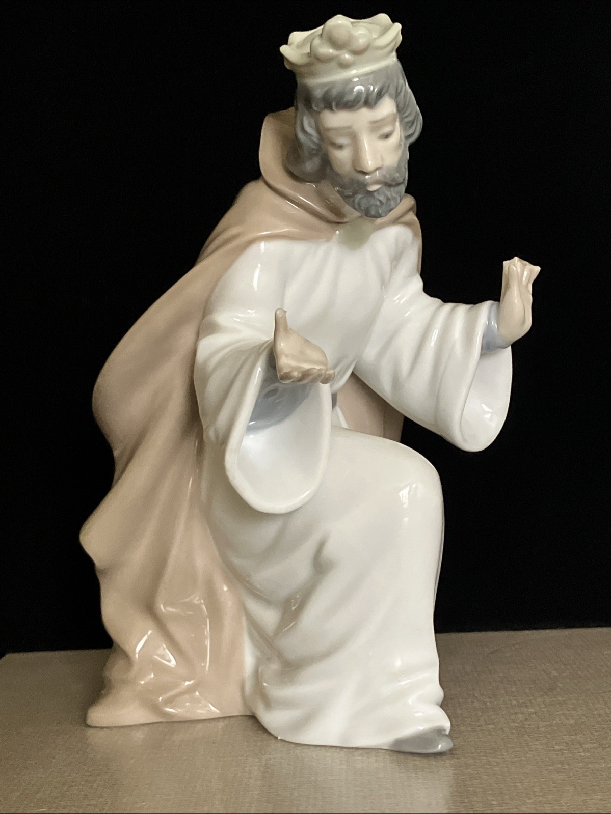 NAO LLADRO 1984- KING MELCHIOR -  PORCELAIN  NATIVITY FIGURINE 7\