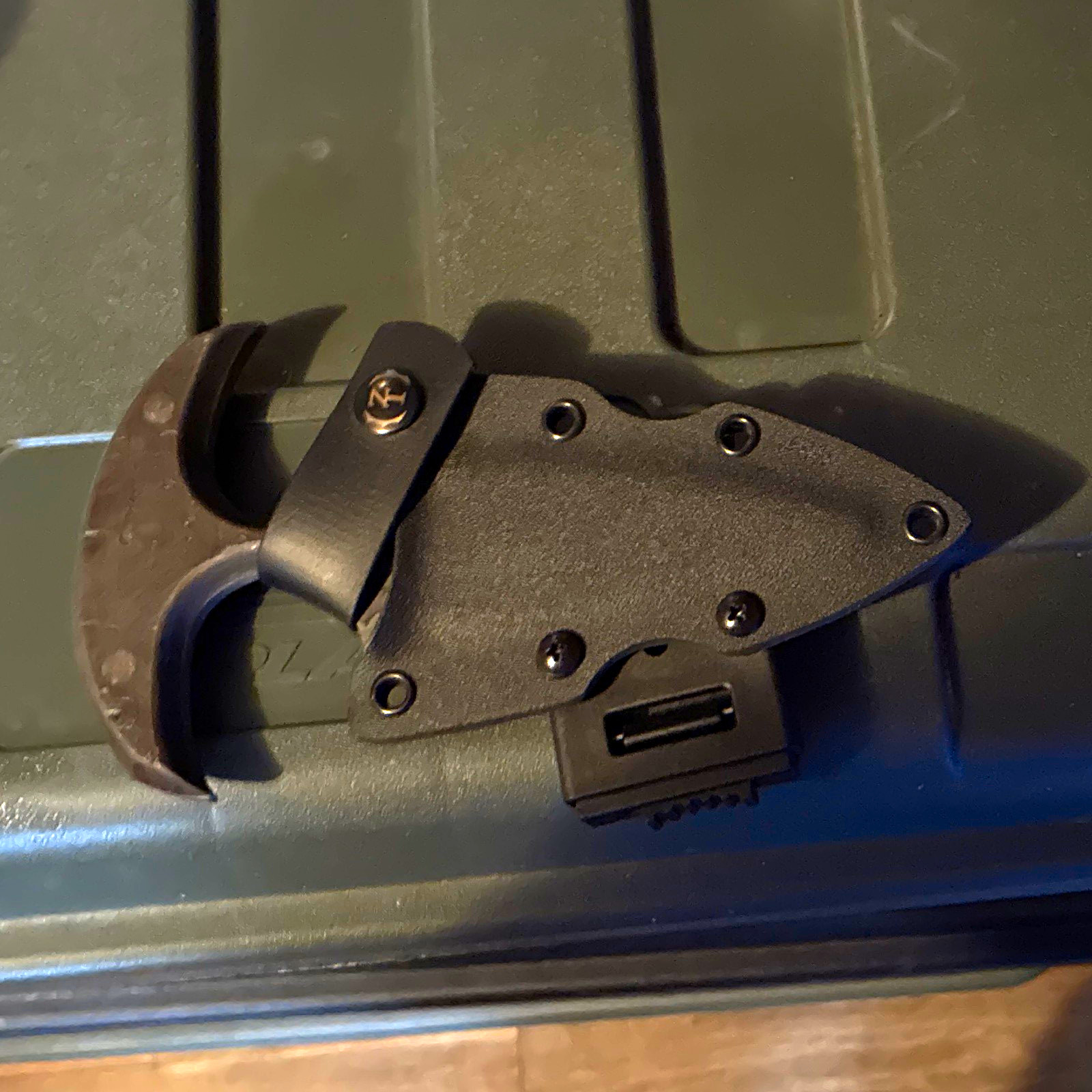 zombie tools , the Ace , retired blade bought new never used