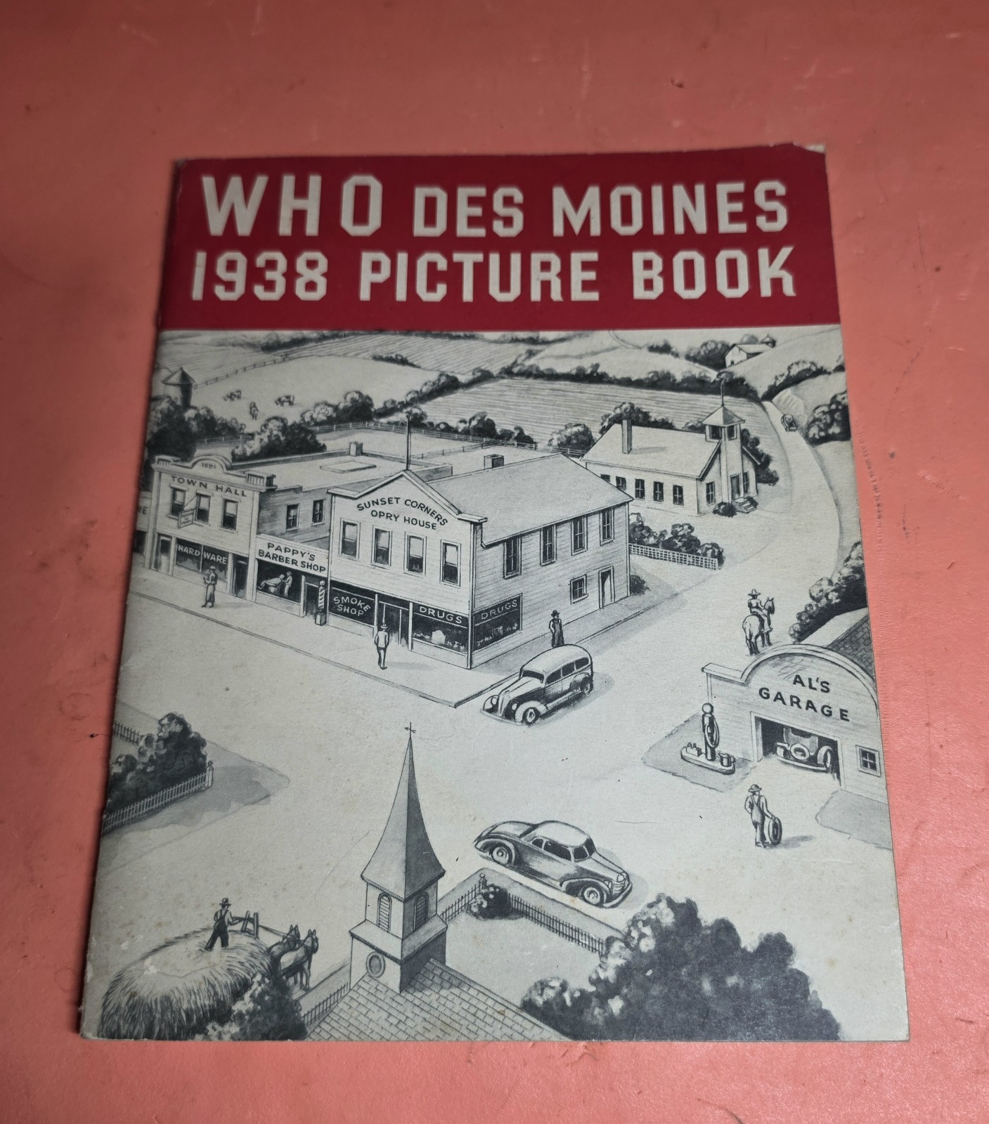 Vintage 1938 WHO Radio Picture Pamphlet Des Moines Iowa Nice