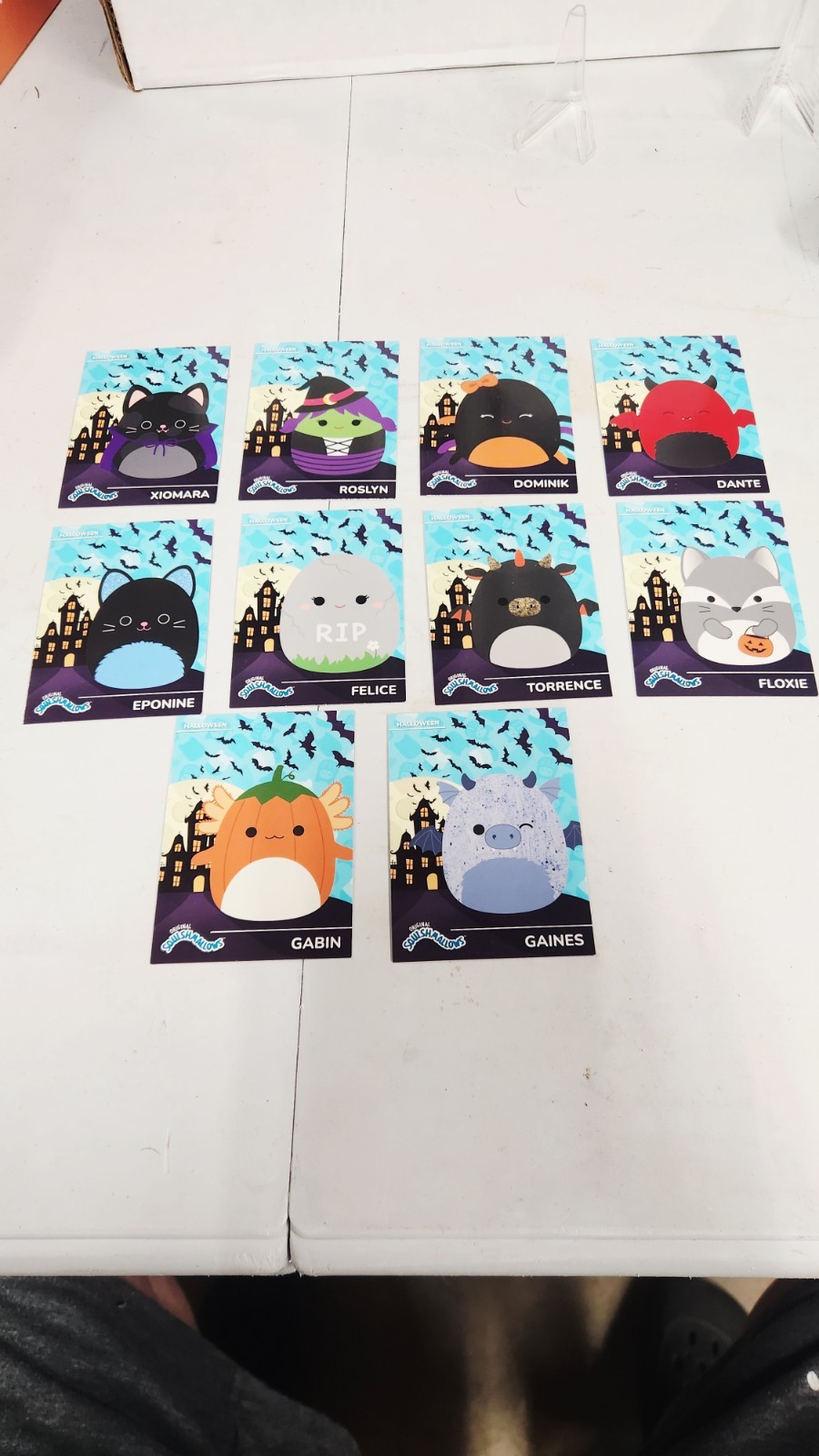 2025 Panini Squishmallows Halloween . 10 Card Lot.