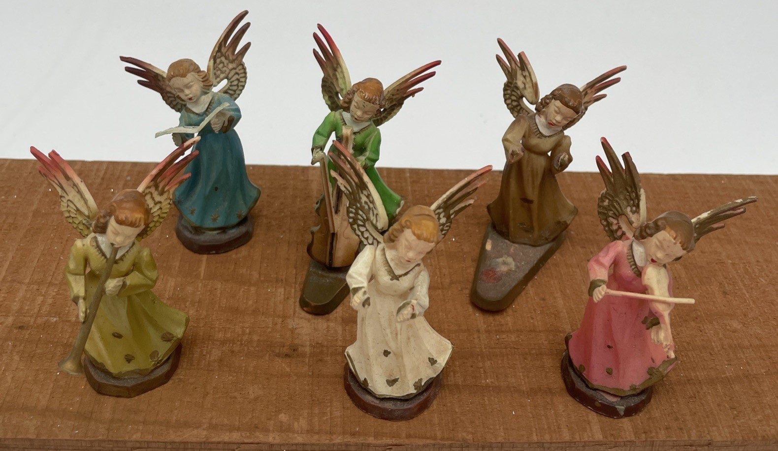 Vintage Christmas Figurines Plastic Musical Choir Angels Made In Hong Kong # 6
