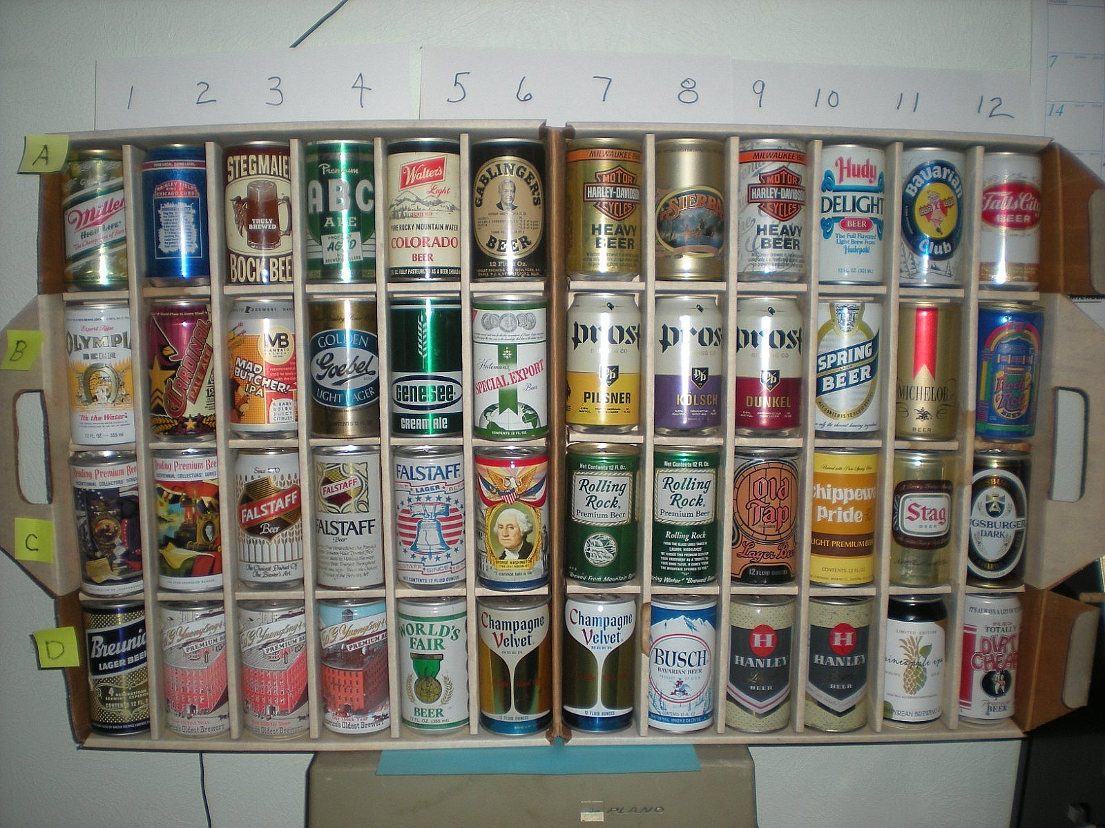 48 Collectible Older Beer Cans   YOU PICK WHAT YOU WANT   $2.39 EACH CAN.