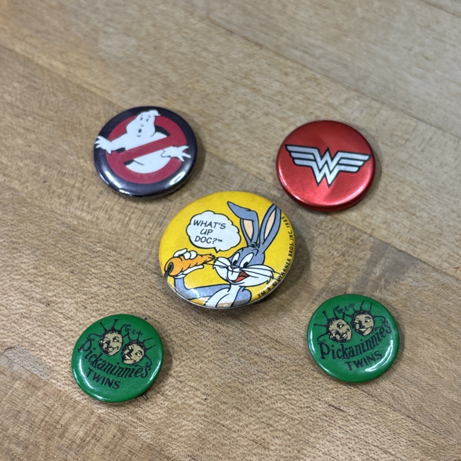 Vintage 1970s 1980s Pinback Buttons Lot of 5 Ghostbusters Wonder Woman Retro