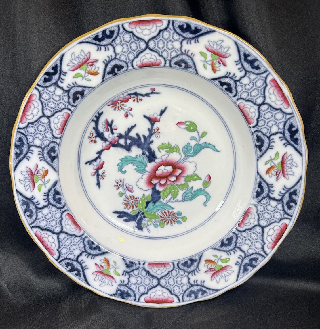 Rare ATQ 1850s Hindostan By Pinder Bourne & Hope Pottery Rimmed Soup Bowl