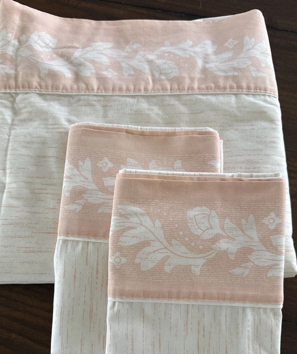 VTG Dan River KING 3pc Flat Sheet Set Peach Trim 2 Pillowcase 106x106 Cotton Mix