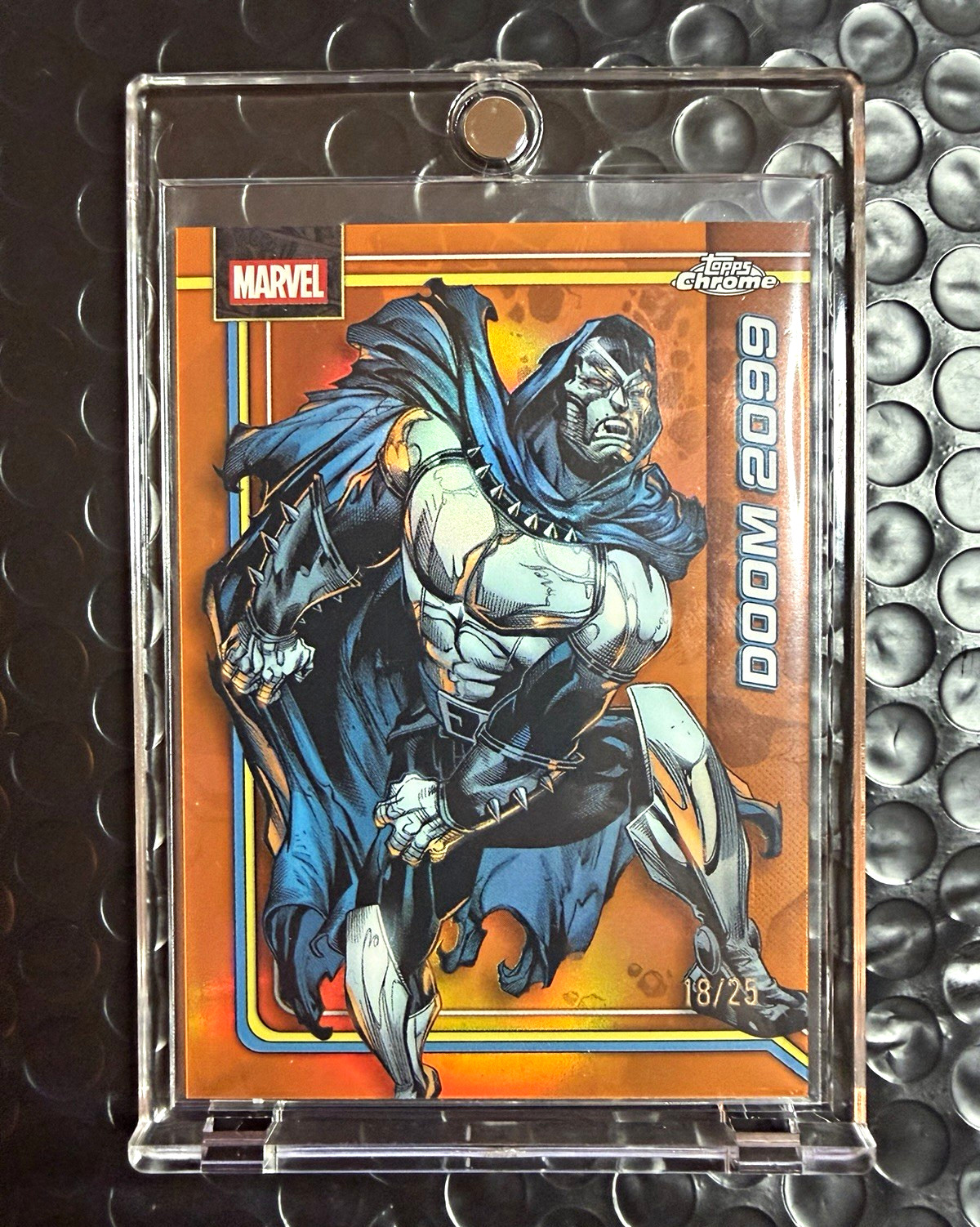 2026 Topps Chrome Marvel Doom 2099 #112 True Orange Refractor 18/25