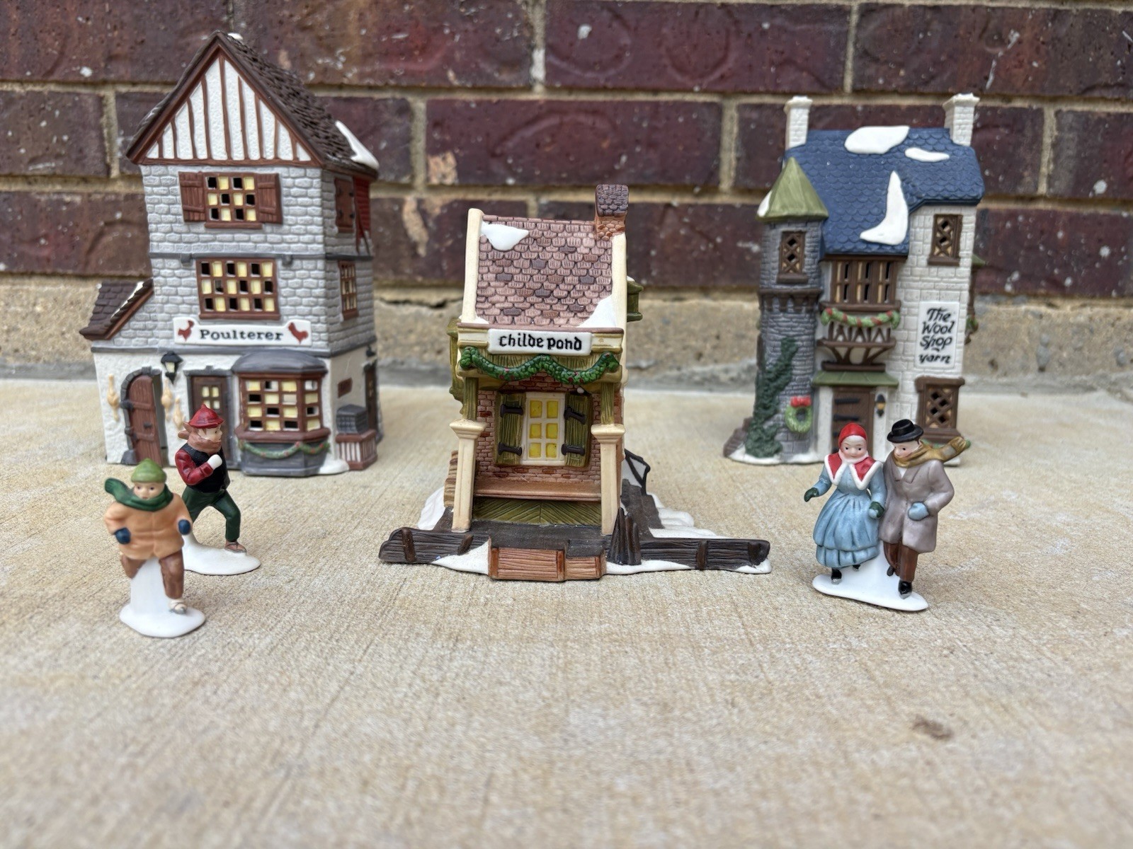 Vintage 1988 Dept 56 Dickens Lot of 3 Poulterer Wool Shop Childe Pond & Skaters