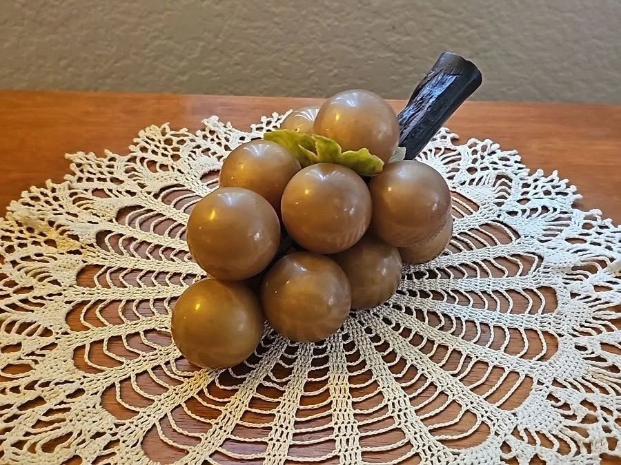 VTG Italian Alabaster Grapes Mid Century Marble Stone Grape Cluster Large