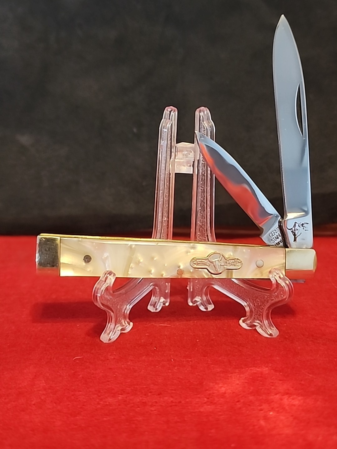 German Bull Two-Blade Cracked Ice Doctor's Knife.