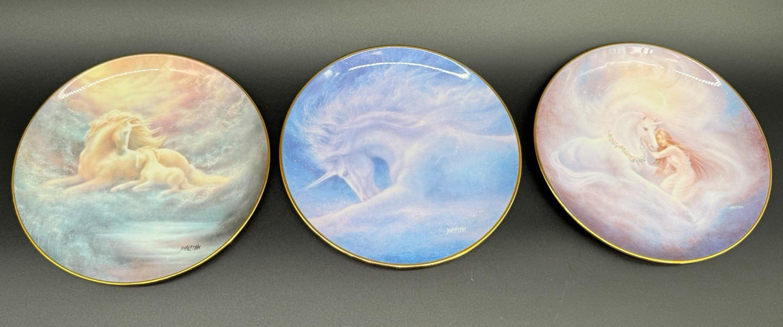 Set of 3 Vintage Hamilton Collection Unicorn Collector Plates Jack Shalatain 8\
