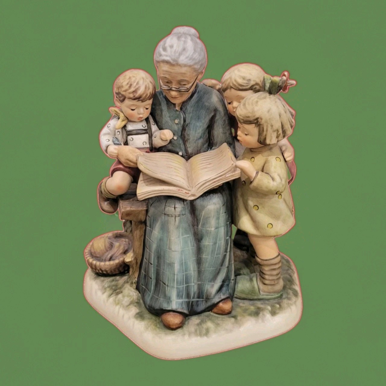 Vintage Hummel Club A Story From Grandma Limited Edition Figurine