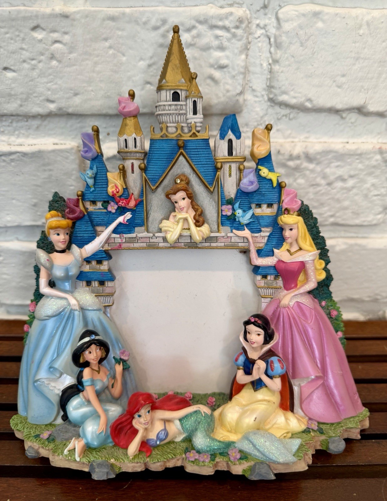 Disney Parks Authentic Princess Castle Walt 3D Photo Picture Frame vintage