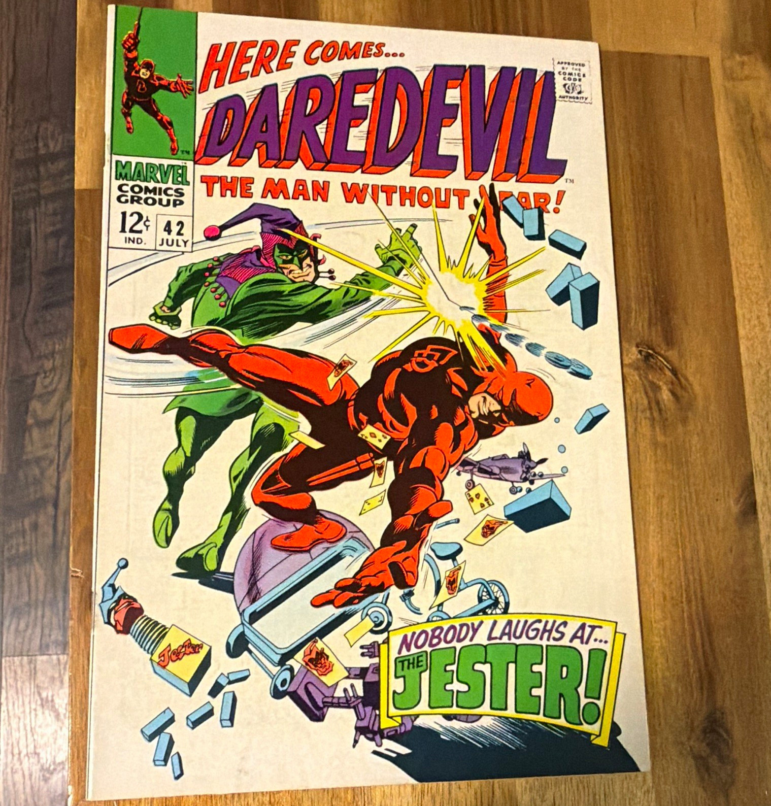 Marvel Daredevil #42 NM (9.2+) WP. 1st App of Jester