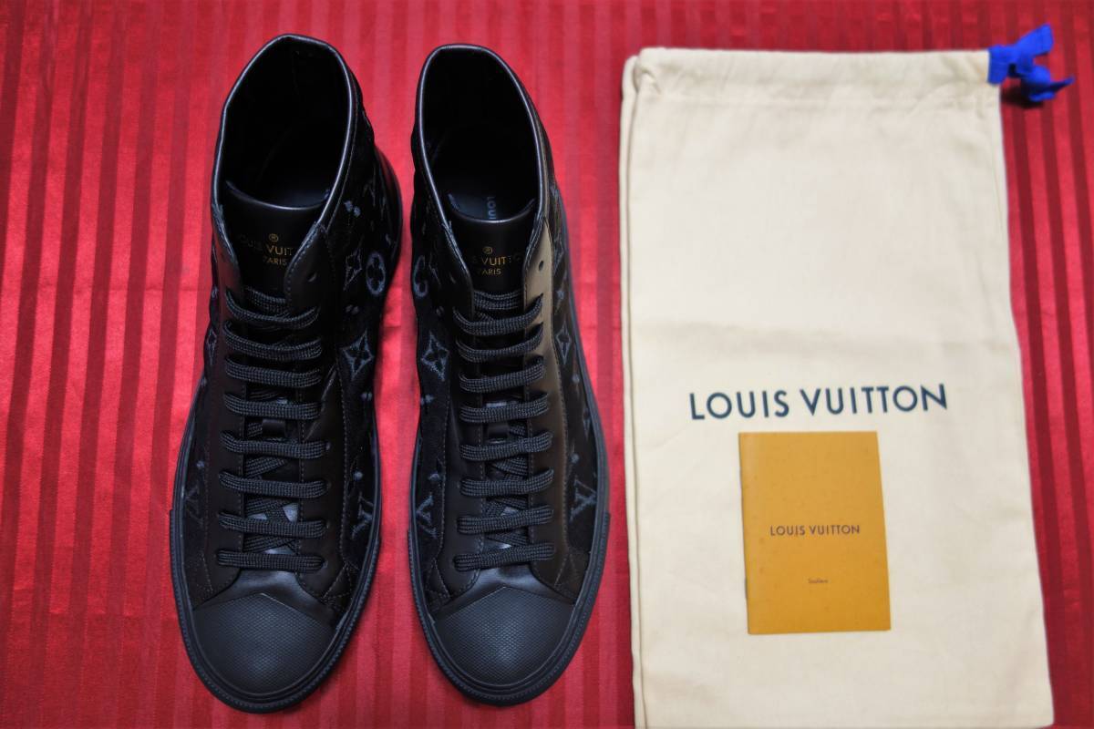 List price 150 000 yen item Louis Vuitton Monogram Leather High Top Sneakers 8