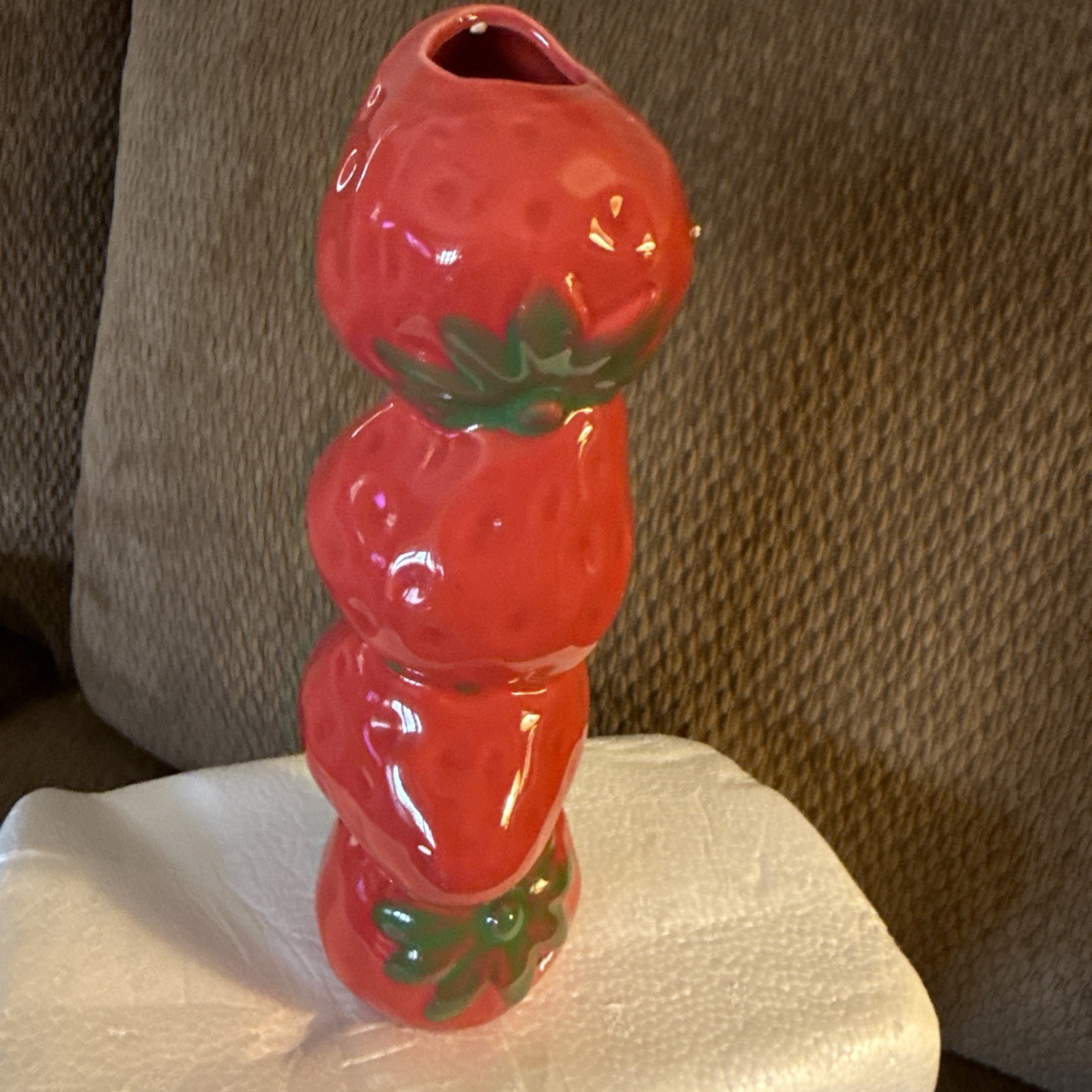 What An Adorable Ceramic Strawberries Bud Vase