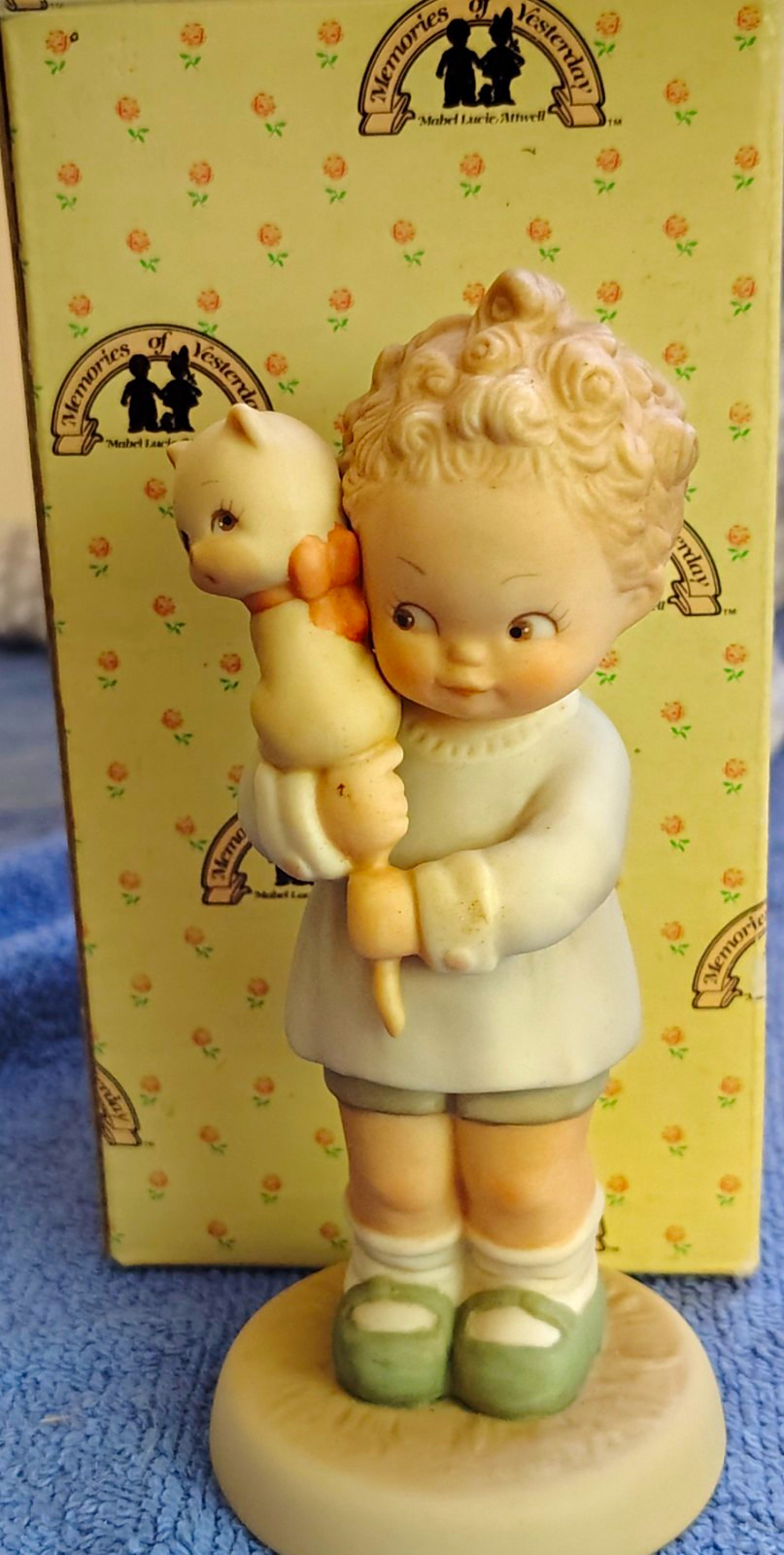 Memories of Yesterday Mabel Lucie Attwell Porcelain Children Figurine w/ Box Memories of Yesterday Mabel Lucie Attwell Porcelain Children Figurine w/ Box