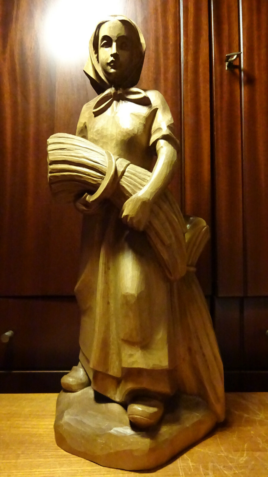 ANTIQUE 20