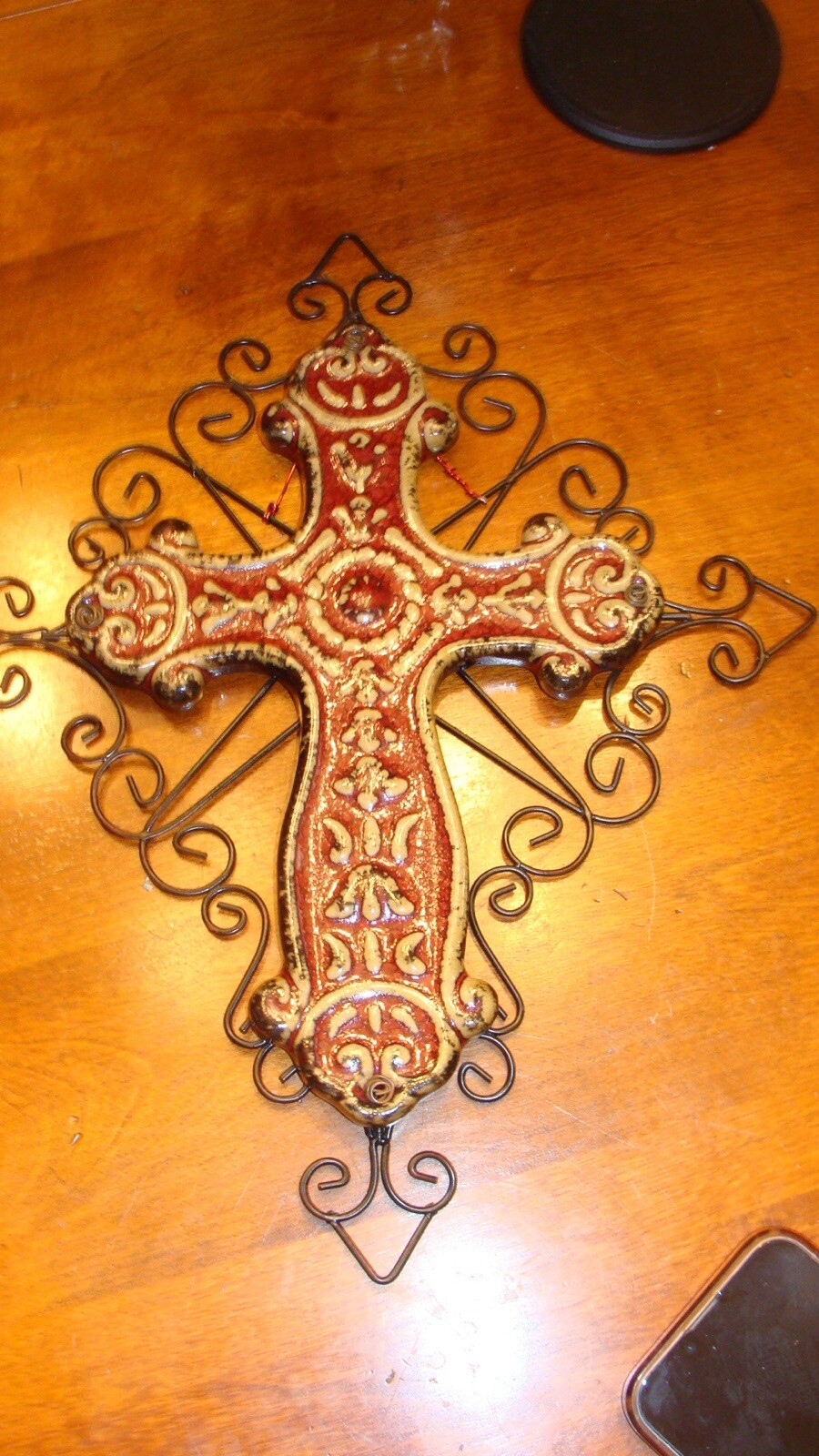 GORGEOUS CROSS ~ Clay ~ 14.5”x12” ~ VERY EXCELLENT CONDITION ~