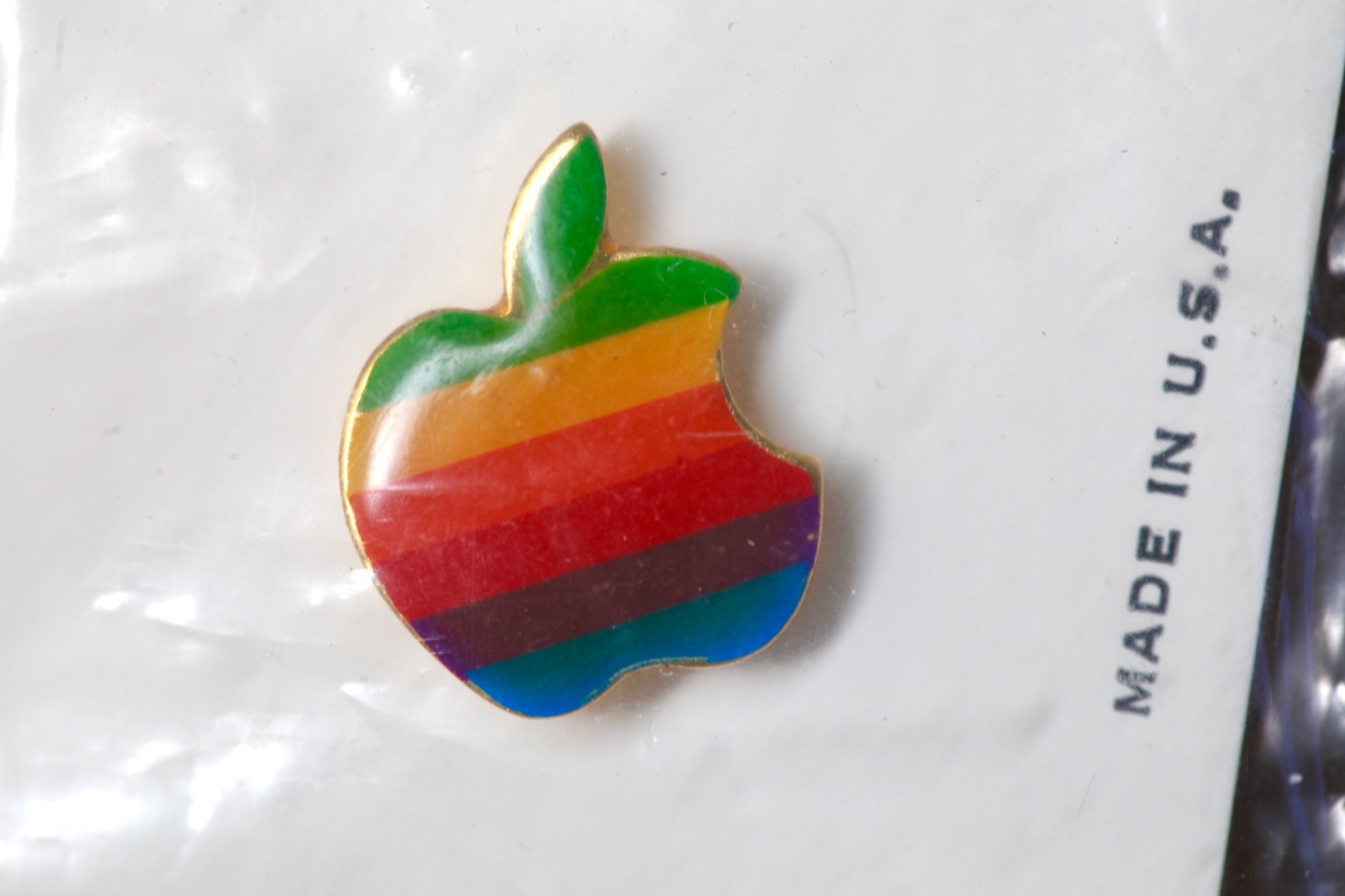 Vintage 1980s Apple Computer Rainbow Logo Lapel Pin Authentic Sealed Made In USA