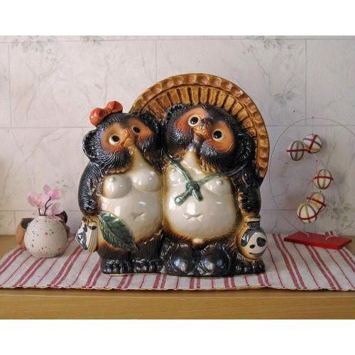 Shigaraki Couple Raccoon Dog Tanuki Pottery Pair Japanese Good Luck Statue NEW
