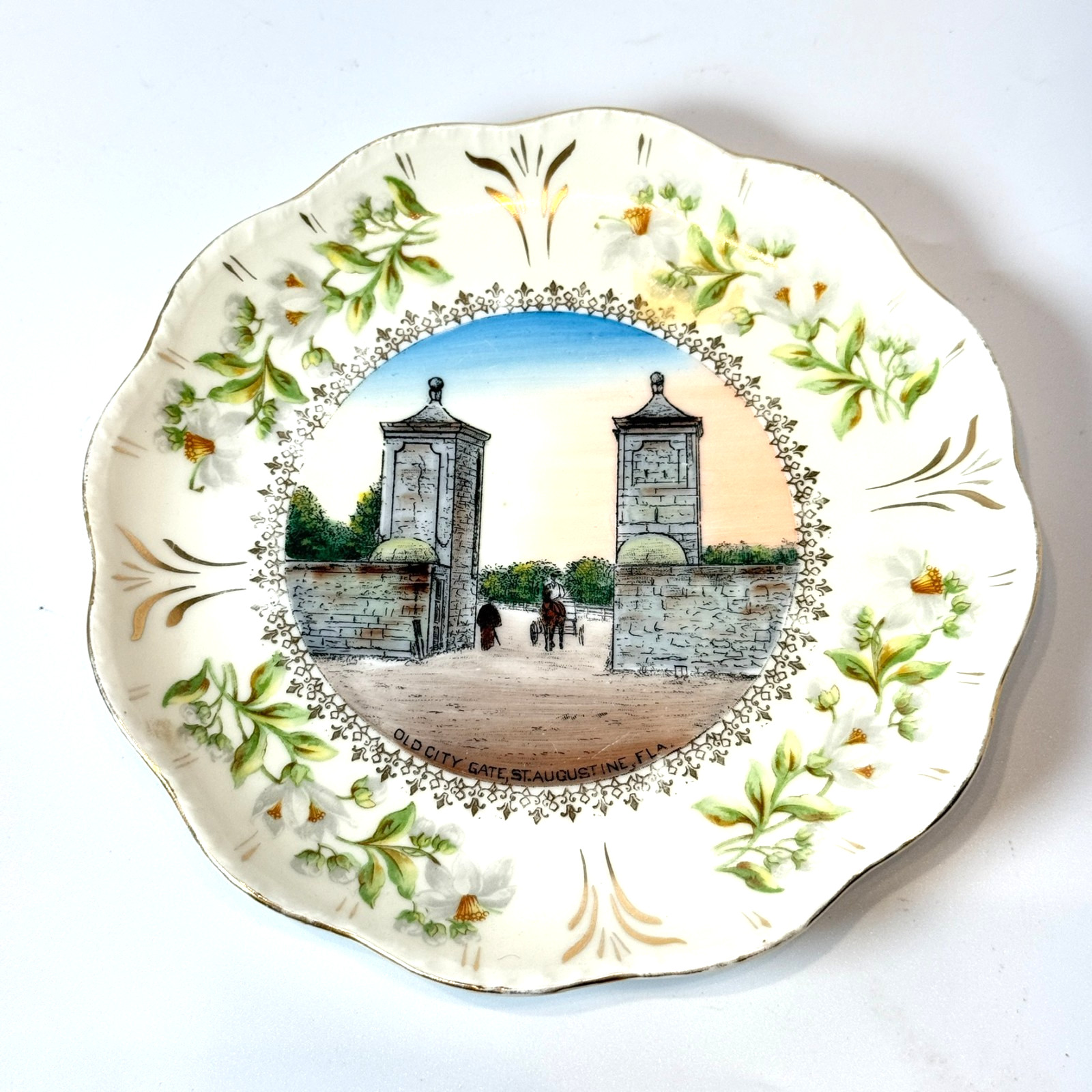 The Old City Gate ST AUGUSTINE FL FLORIDA Antique Souvenir Carlsbad Dish Plate