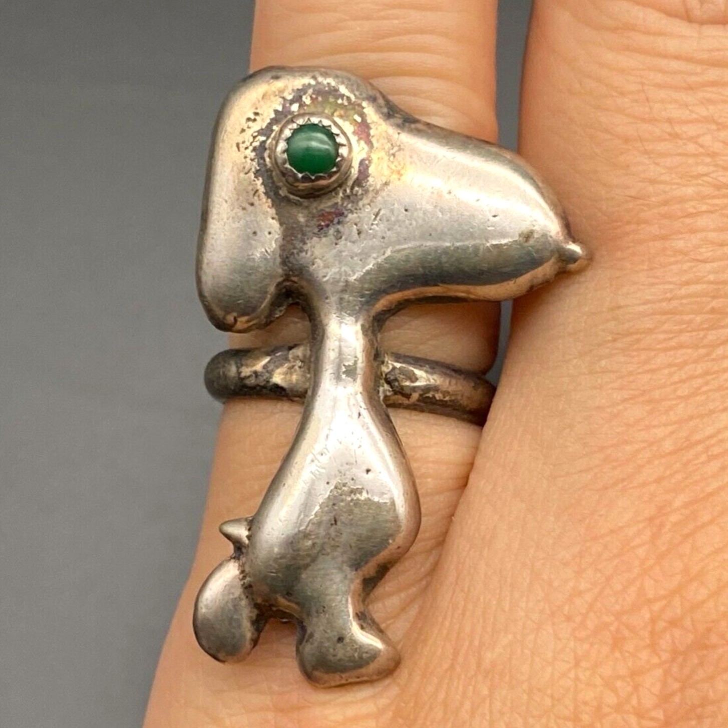 Vintage Navajo Native Turquoise Dog Sandcast Silver Ring Size 5.25