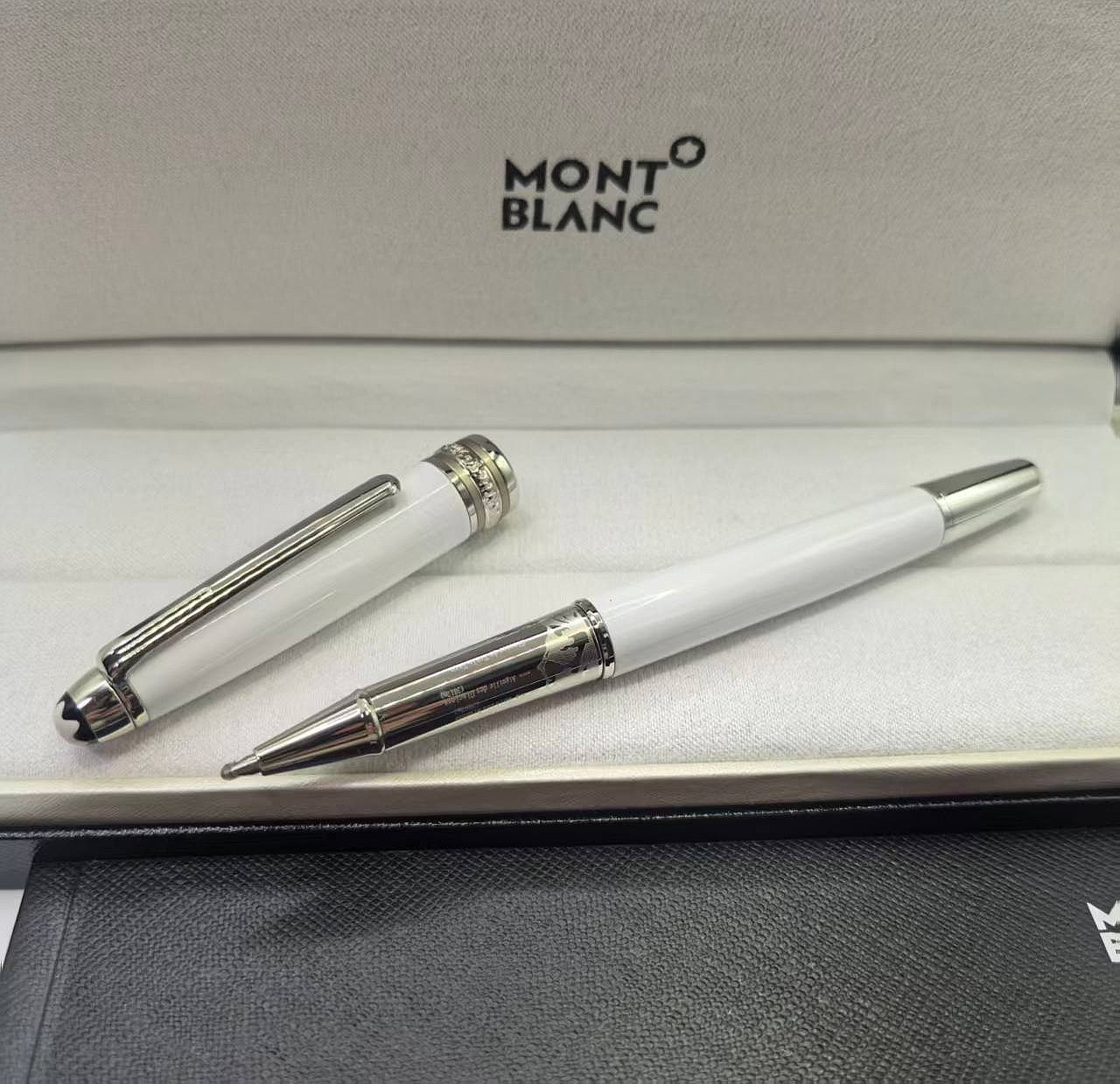 Montblanc Meisterstück 163 Solitaire Tribute Rollerball Pen White New Box Luxury