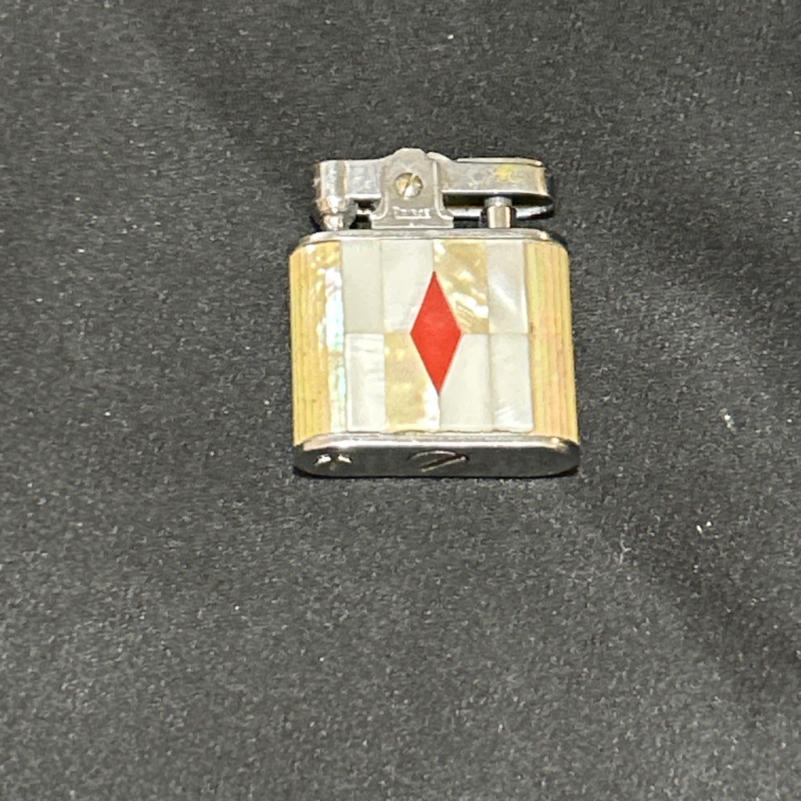 Vintage Prince Mfr Co.  Lighter