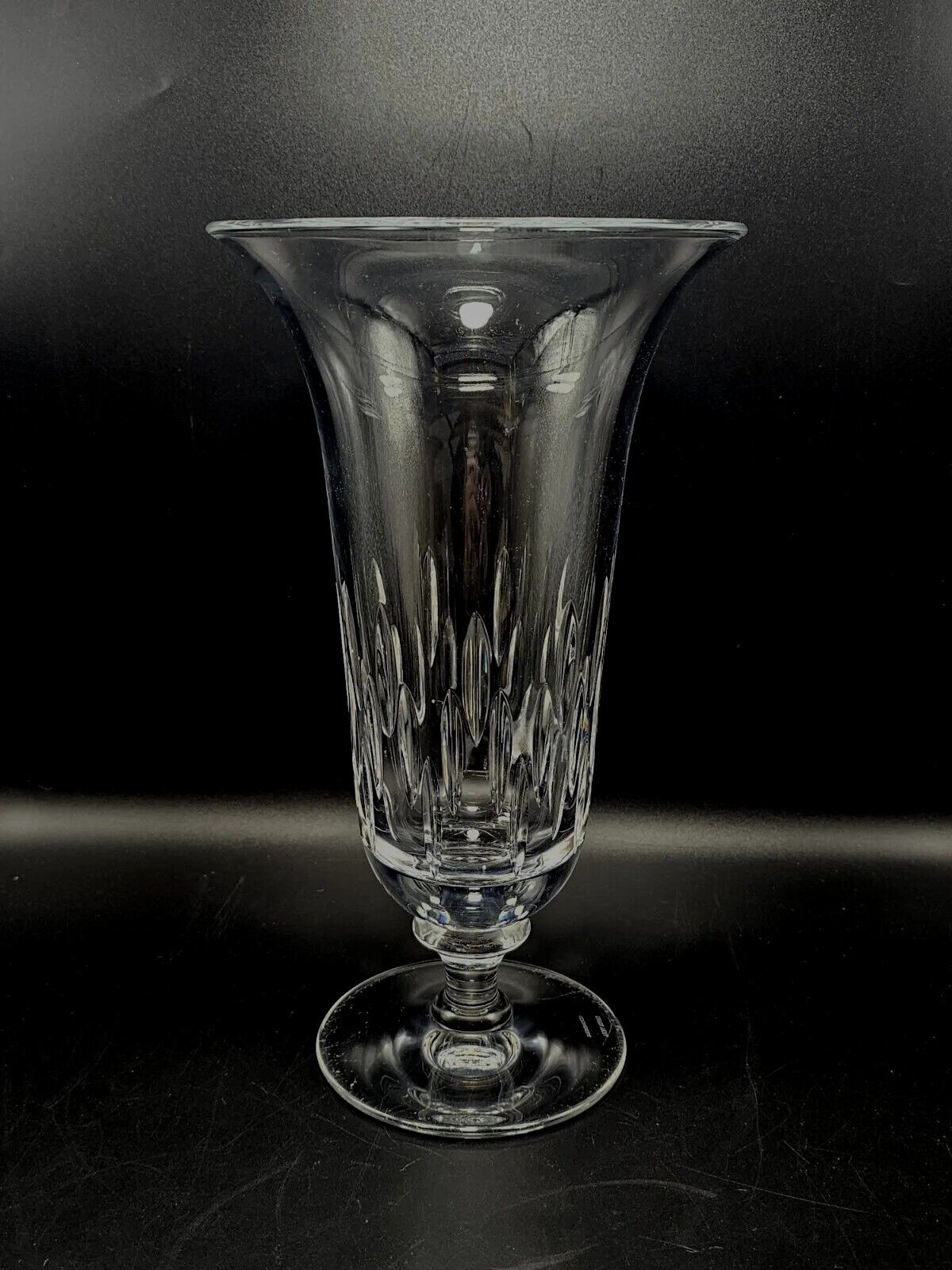 Wedgwood Duchesse Footed Crystal Vase By Vera Wang 11\