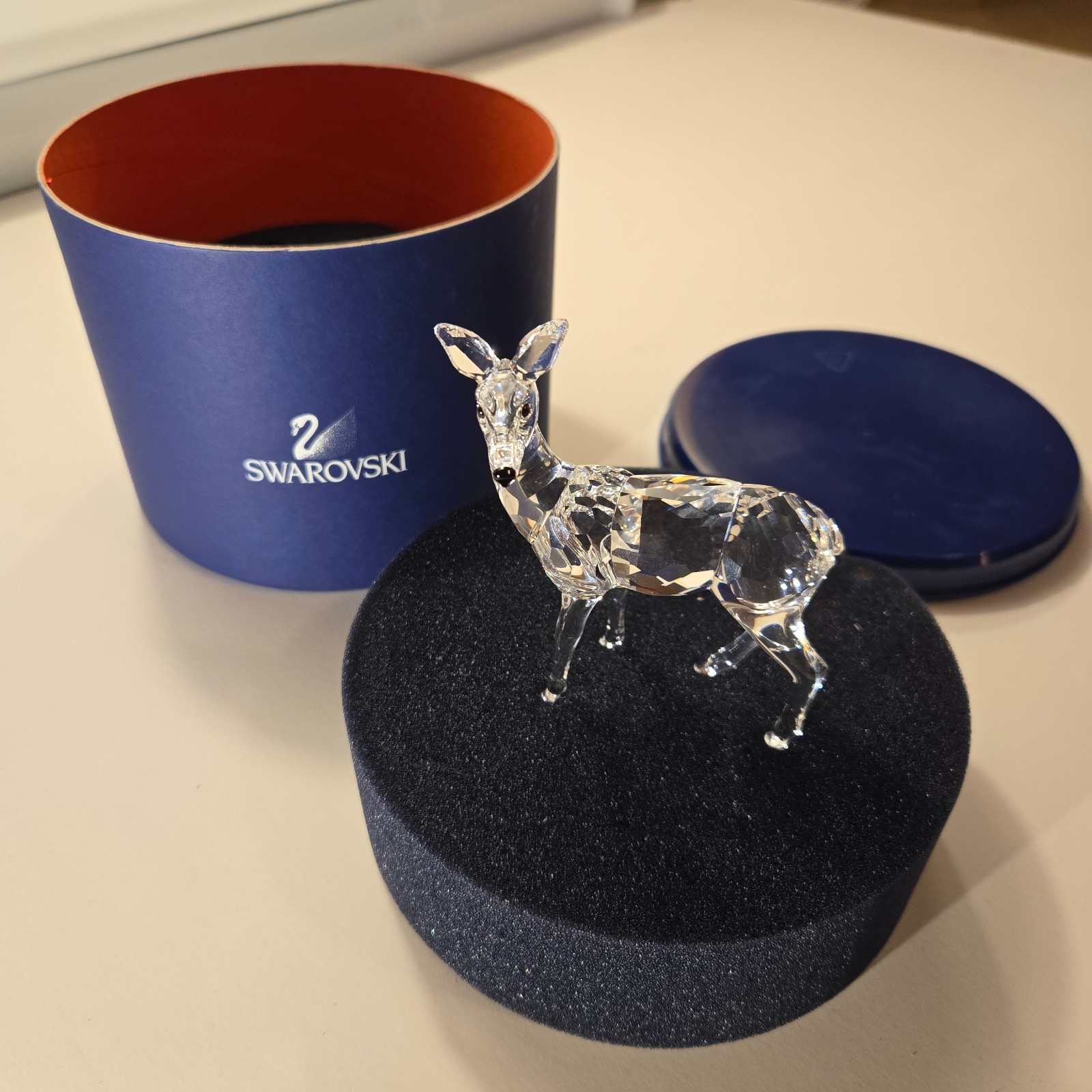 SWAROVSKI Crystal Standing DOE DEER Rare Encounters, Model 247963, COA Retired
